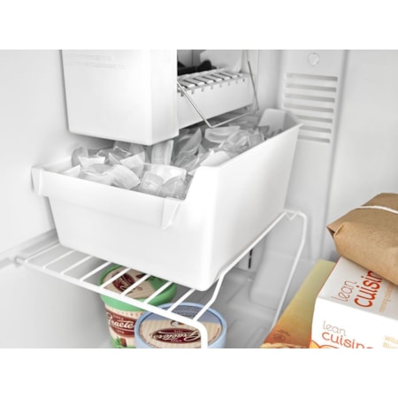 Top Freezer Freestanding Refrigerator