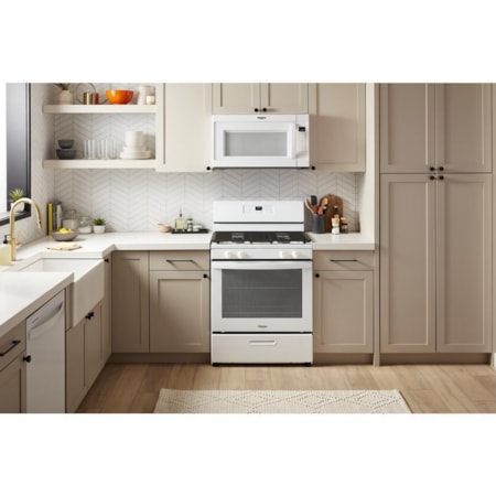 Whirlpool 30&quot; Freestanding Gas Range