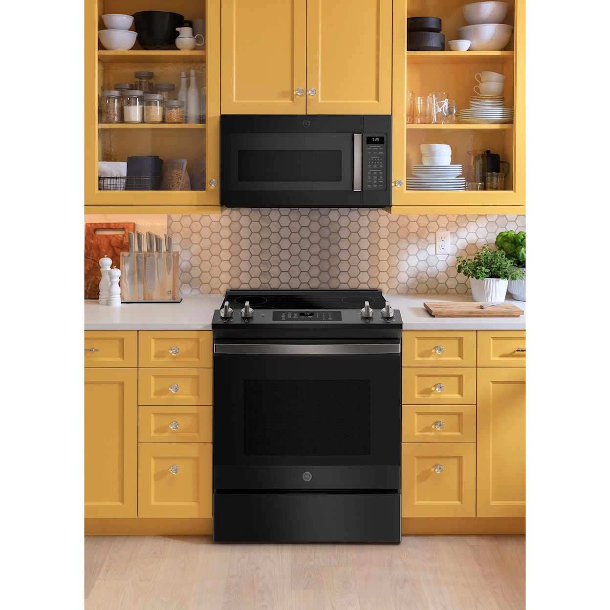 GE Appliances Electric Ranges Slide In Electric Range