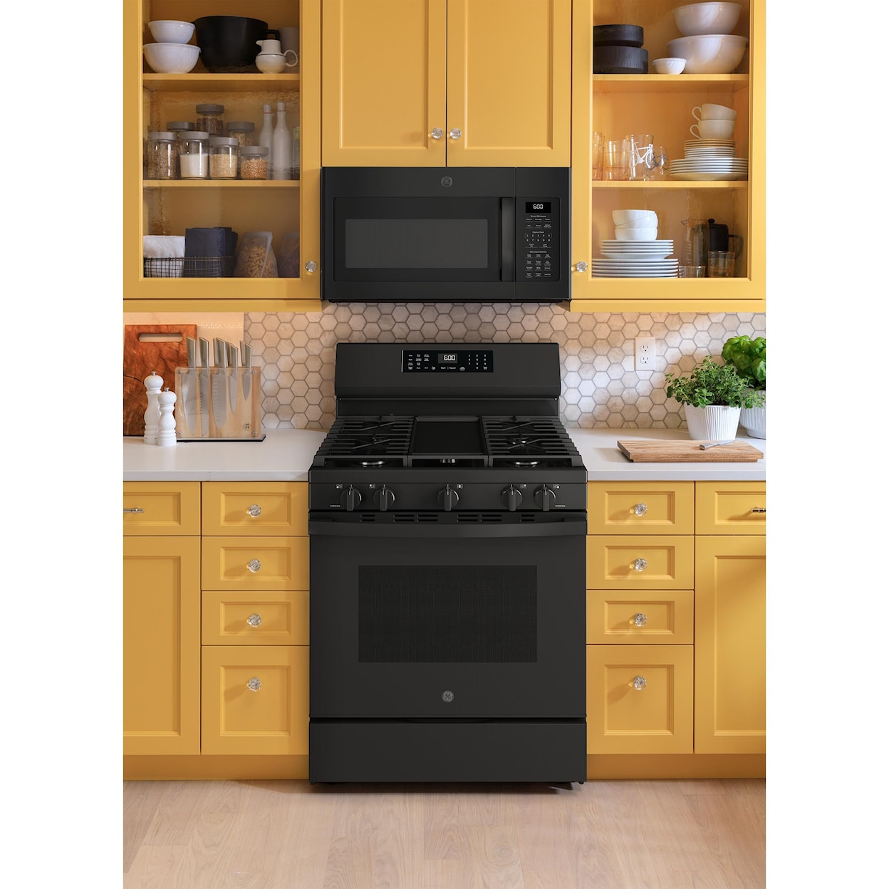 GE Appliances Gas Ranges 30" Free Standing Gas Range