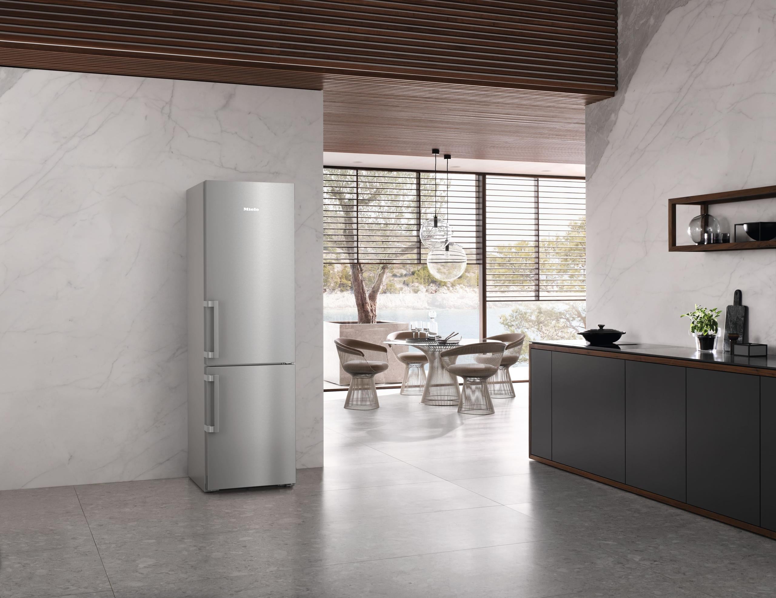 Miele Refrigerators Bottom Freezer Freestanding Refrigerator