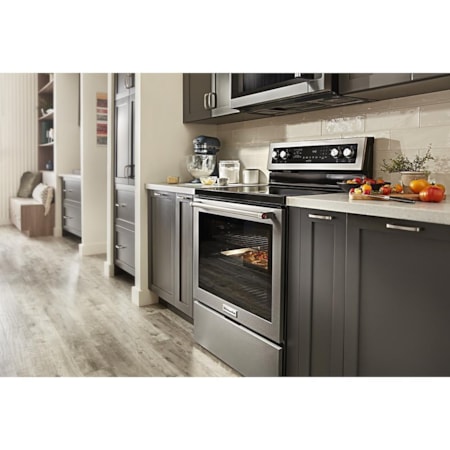 Freestanding Smoothtop Electric Range