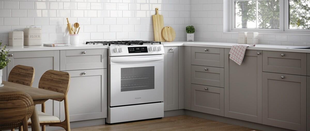 Frigidaire Gas Ranges Slide In Gas Range