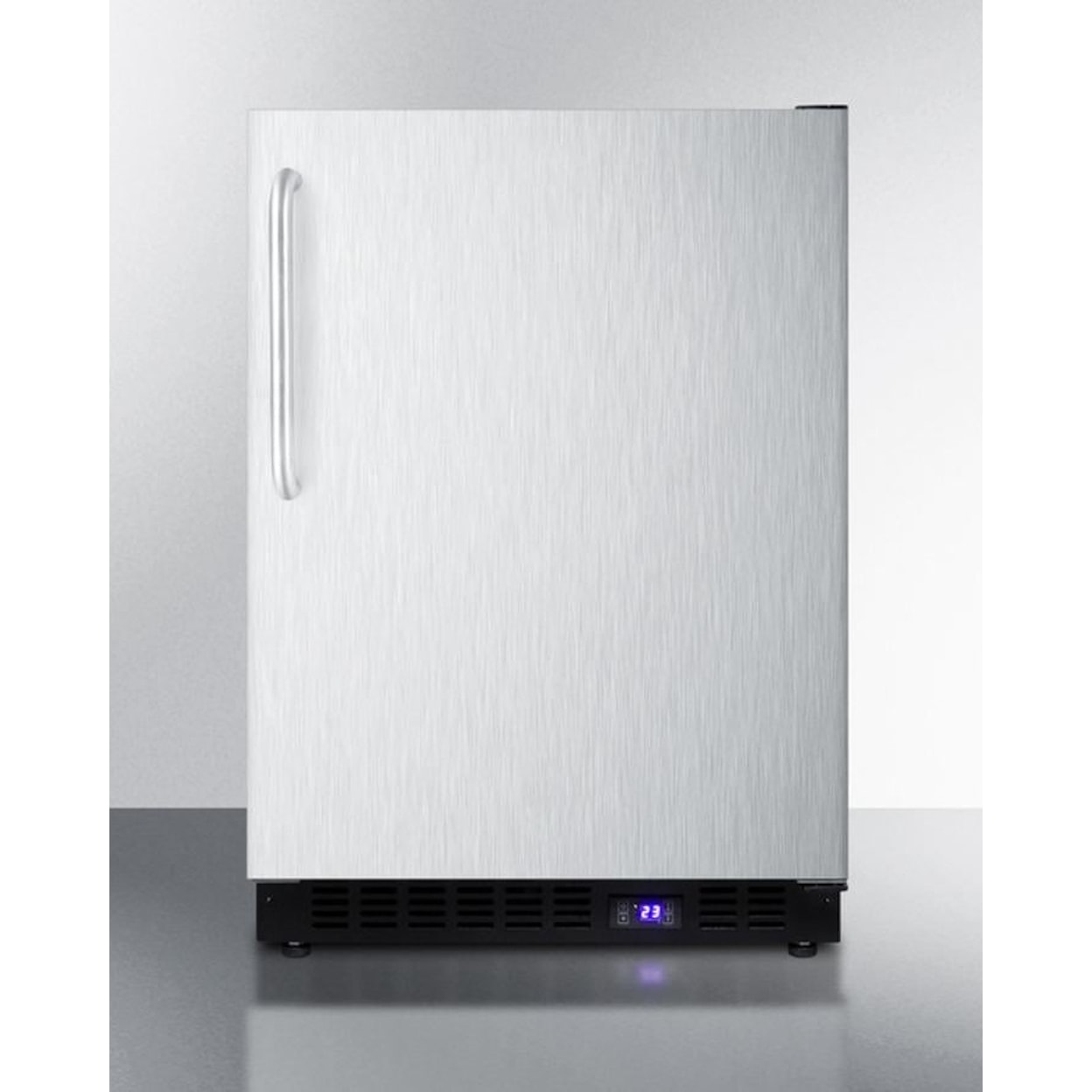 Summit Refrigerators Compact Refrigerator