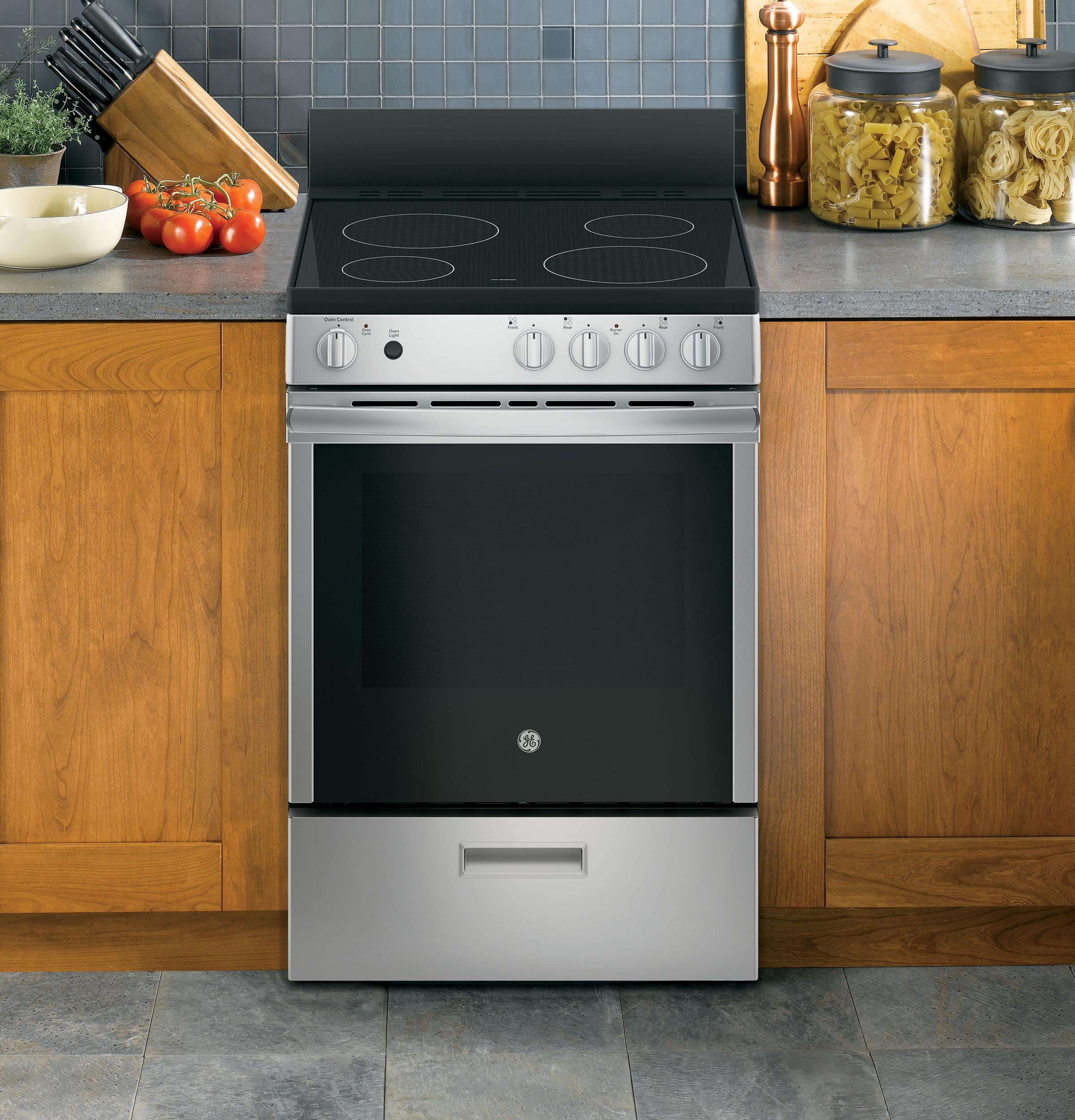 GE Appliances Electric Ranges Freestanding Smoothtop Electric Range