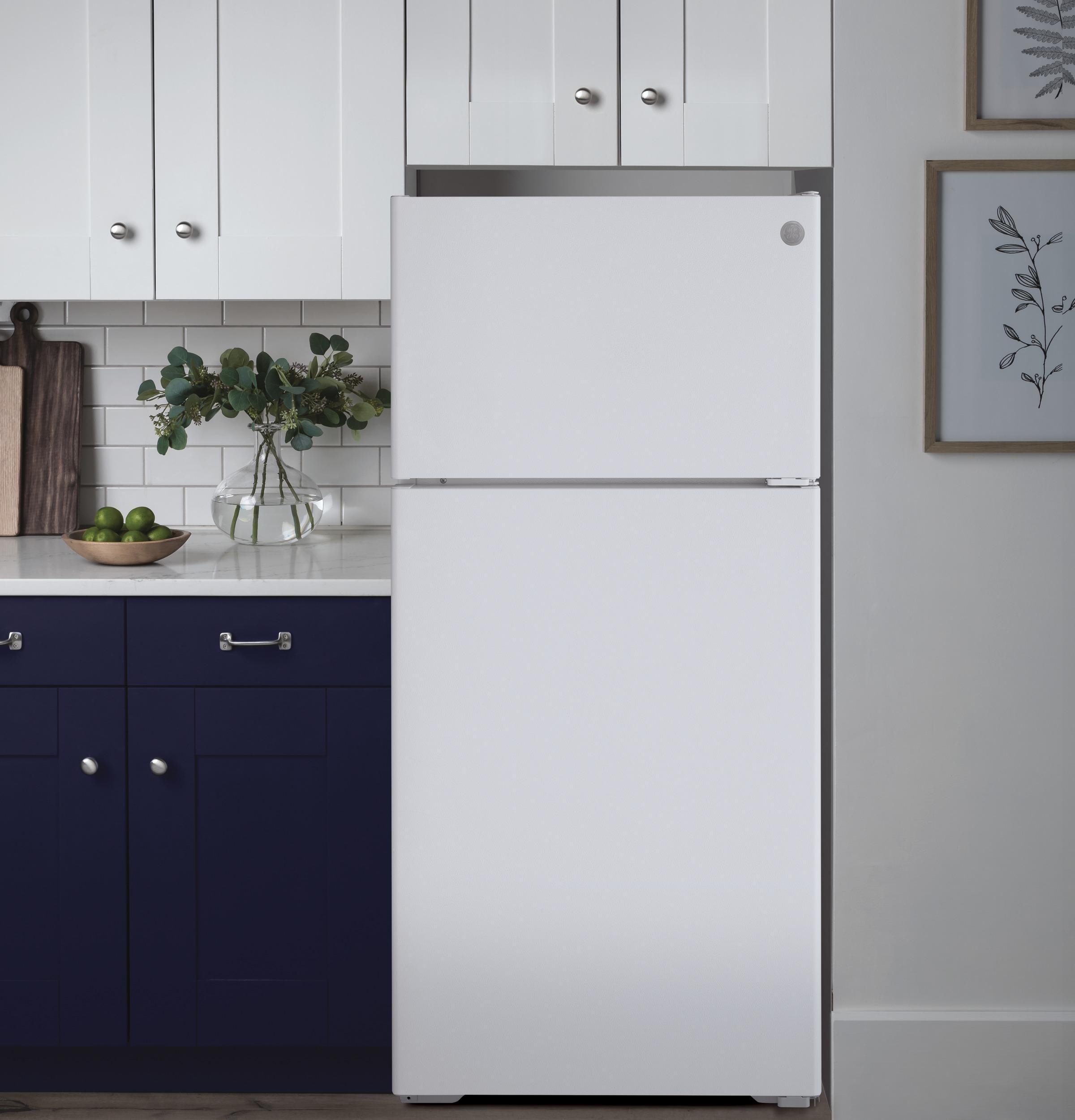 GE Appliances Refrigerators Top Freezer Freestanding Refrigerator