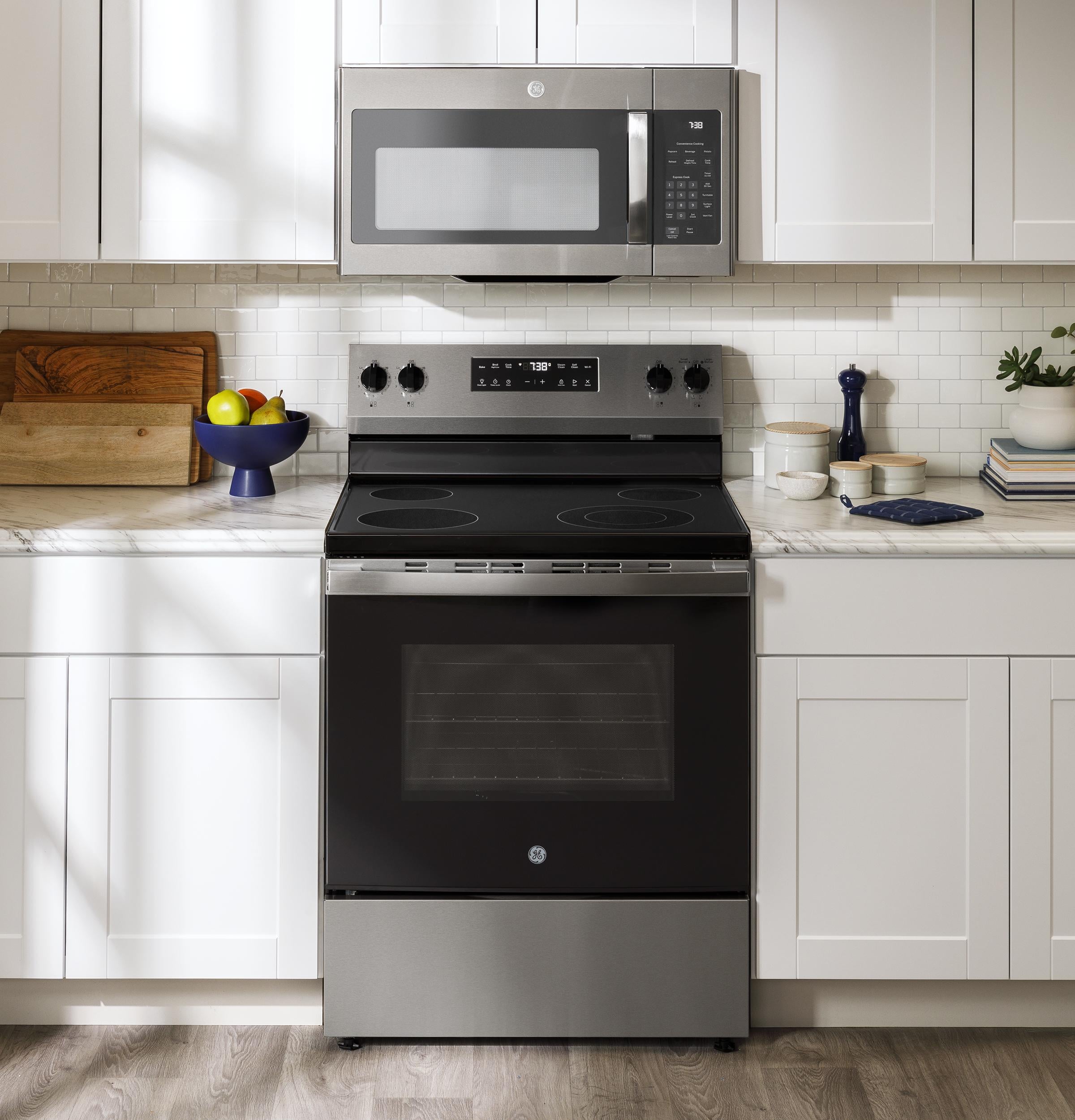GE Appliances Electric Ranges Freestanding Smoothtop Electric Range