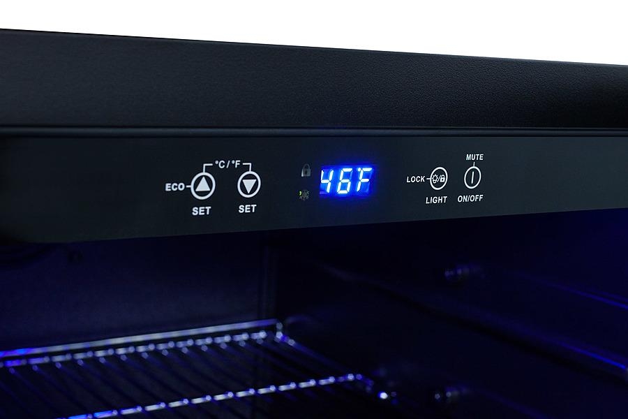 Summit Refrigerators Compact Refrigerator