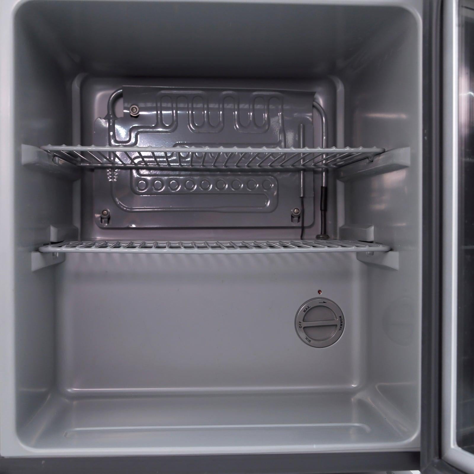 Avanti Refrigerators Compact Refrigerator