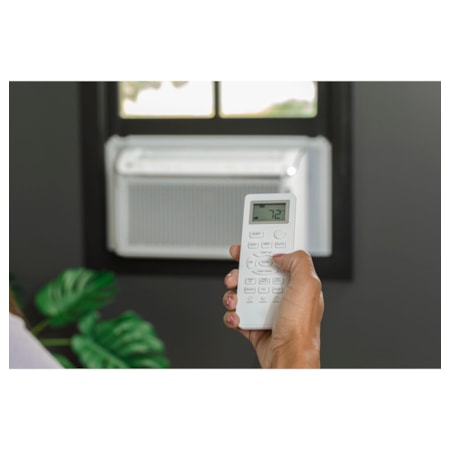 7,500-8,900 Btu Air Conditioner