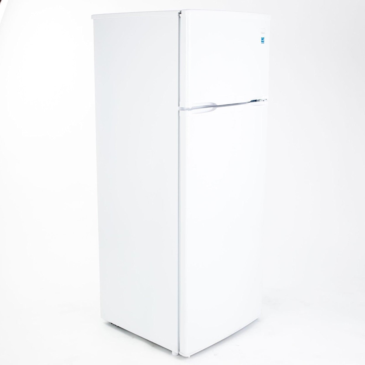 Avanti Refrigerators Compact Refrigerator