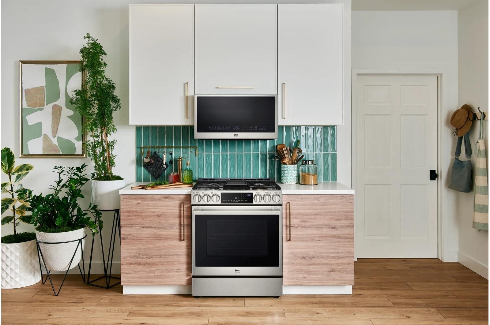 LG Microwave LG Over the Range Convection Microwave