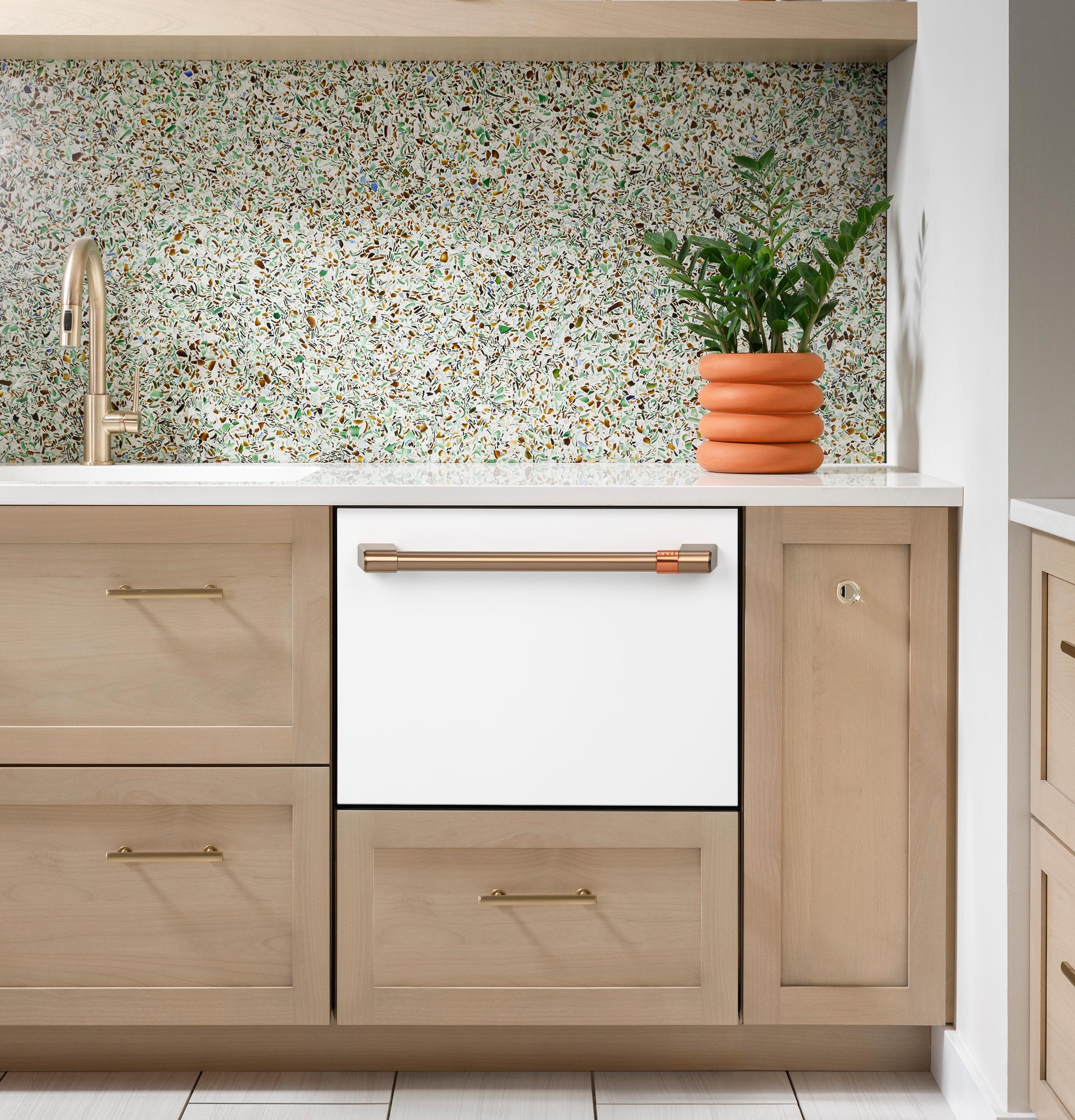 Caf&#233; Smart Single Drawer Dishwasher