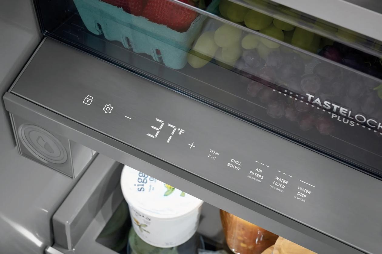 Electrolux Refrigerators Electrolux Freestanding Refrigerator