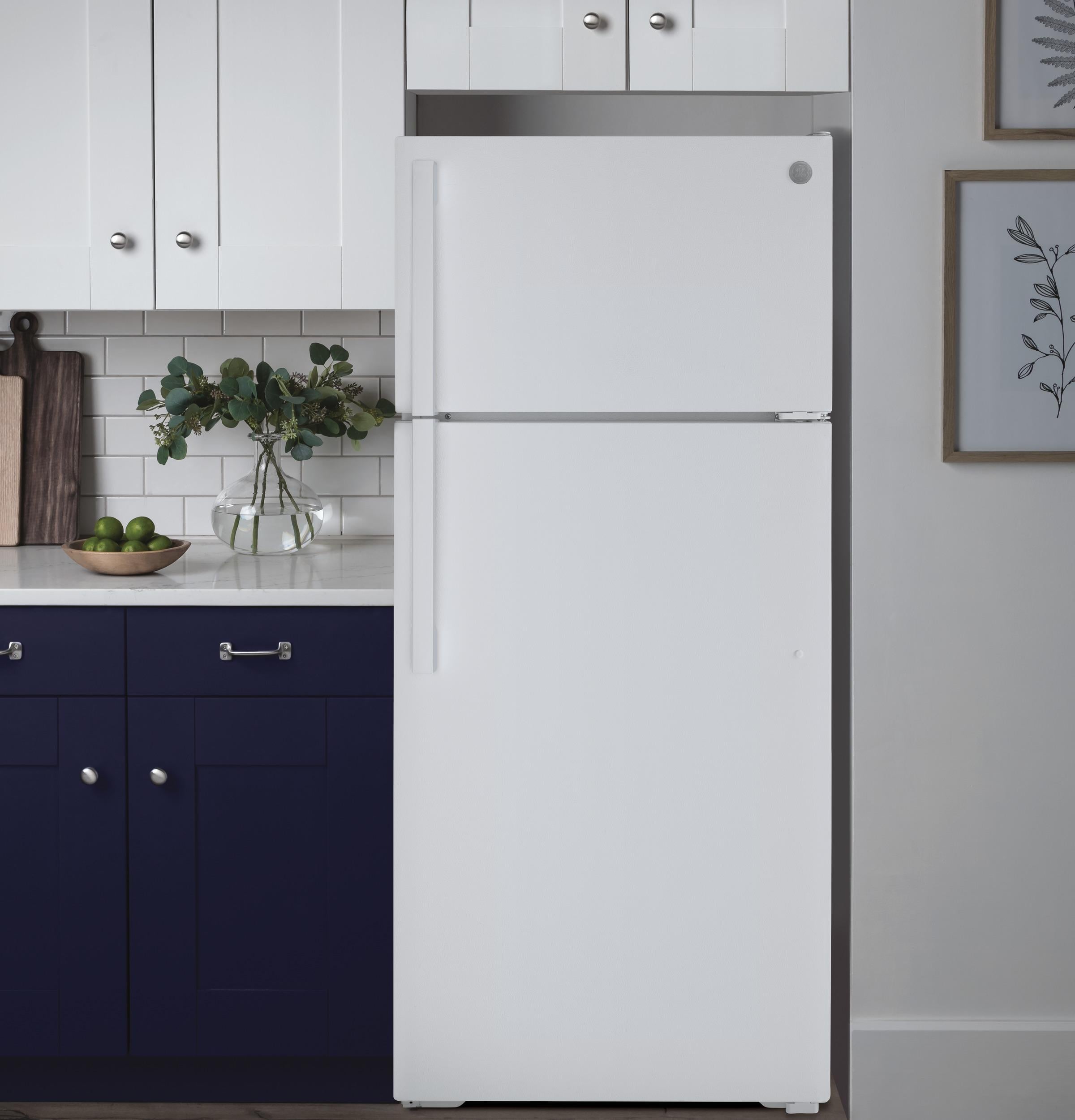 GE Appliances Refrigerators Top Freezer Freestanding Refrigerator