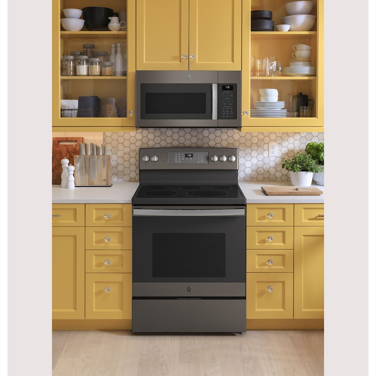 GE Appliances Electric Ranges Range