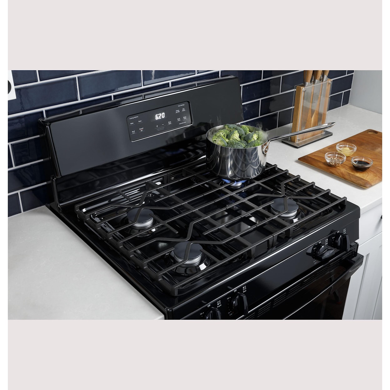 GE Appliances Gas Ranges 30" Free Standing Gas Range