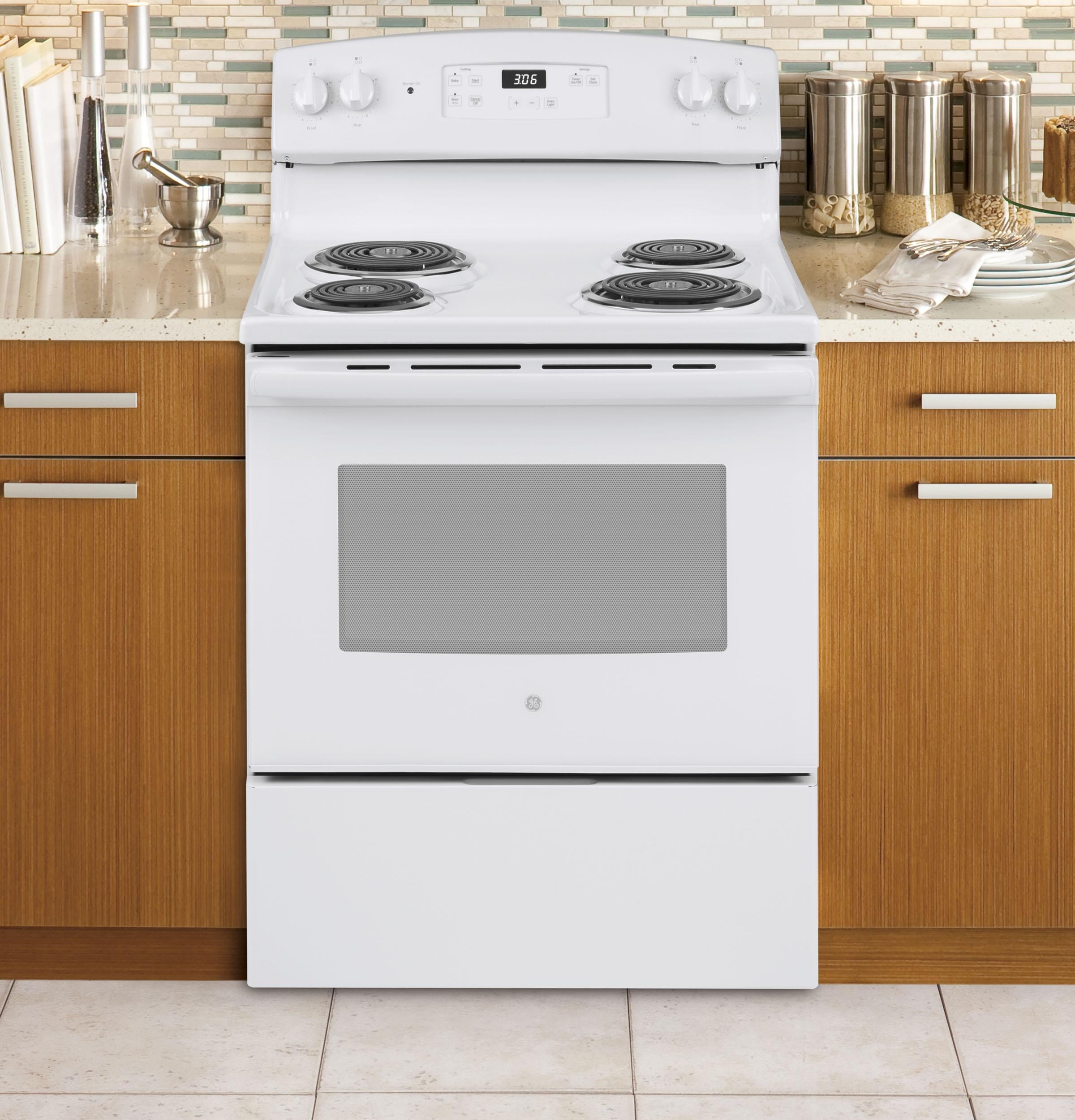 GE Appliances Electric Ranges 30" Freestanding Coil Electric Range