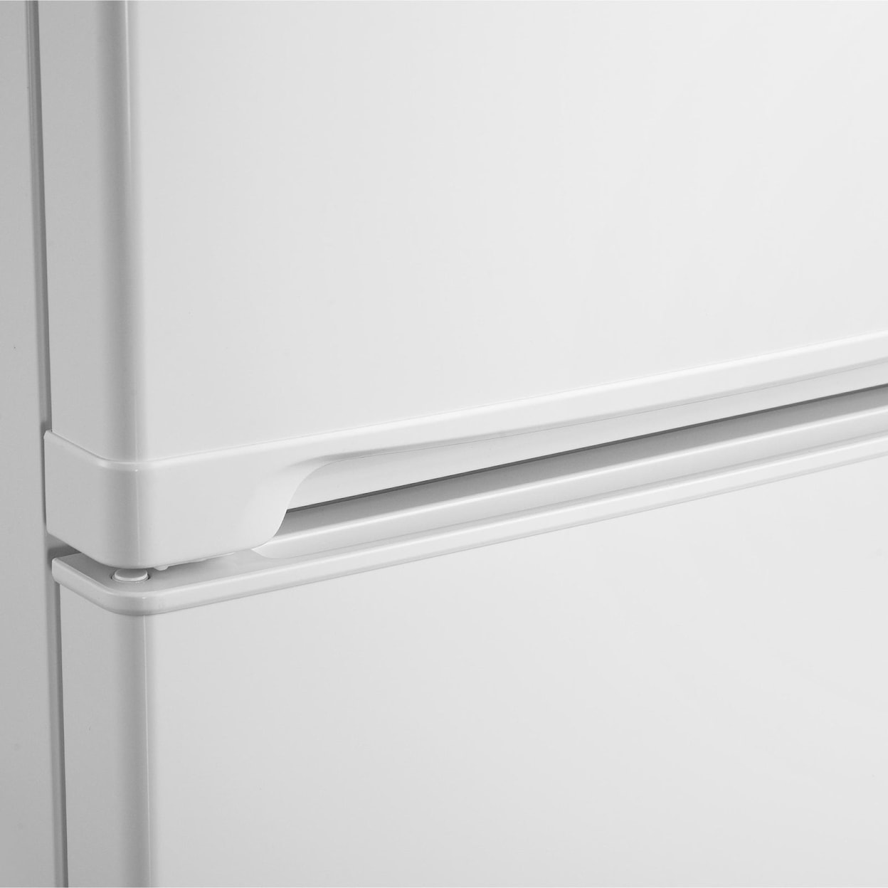 Avanti Refrigerators Refrigerator