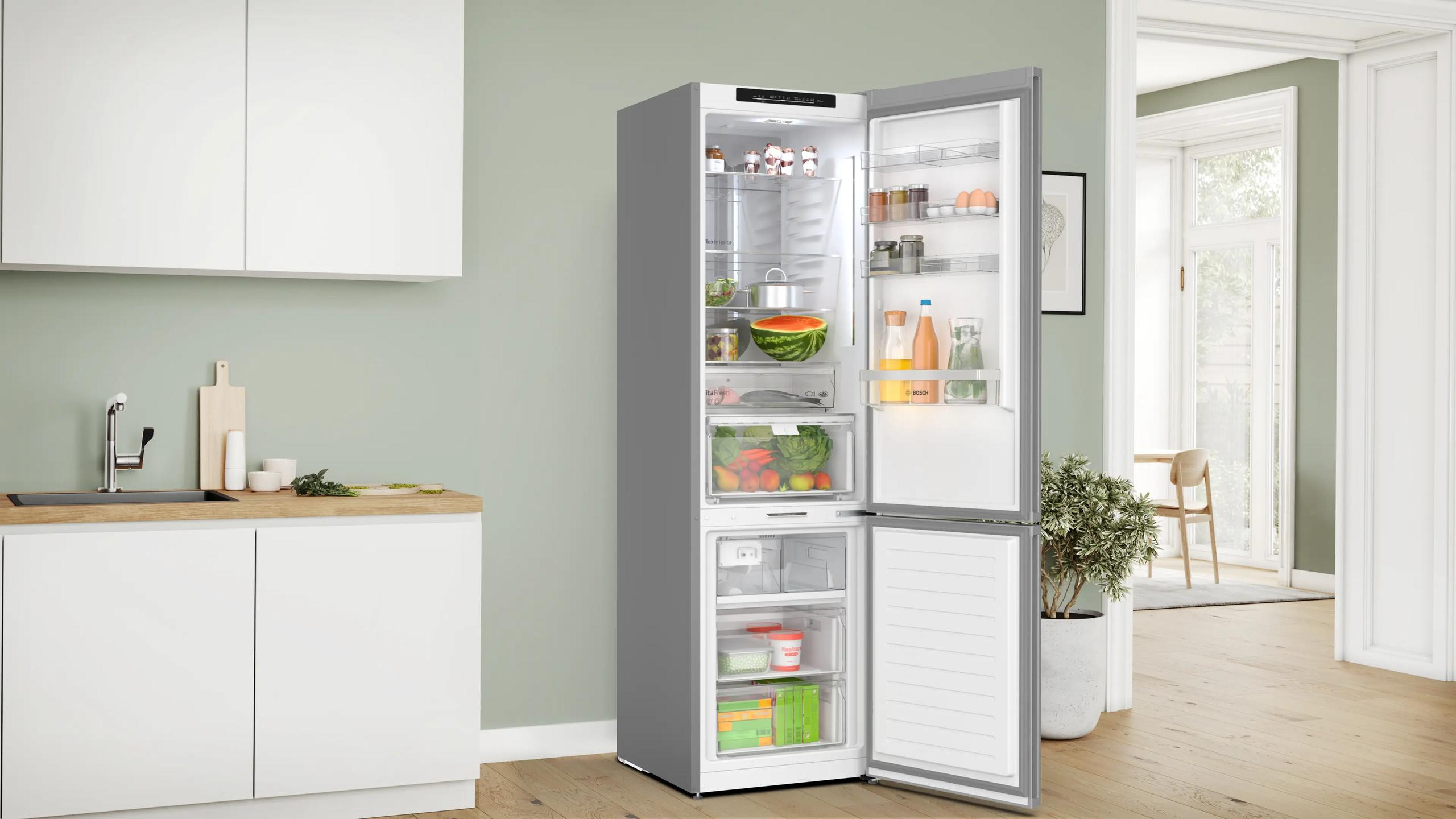 Bottom Freezer Freestanding Refrigerator