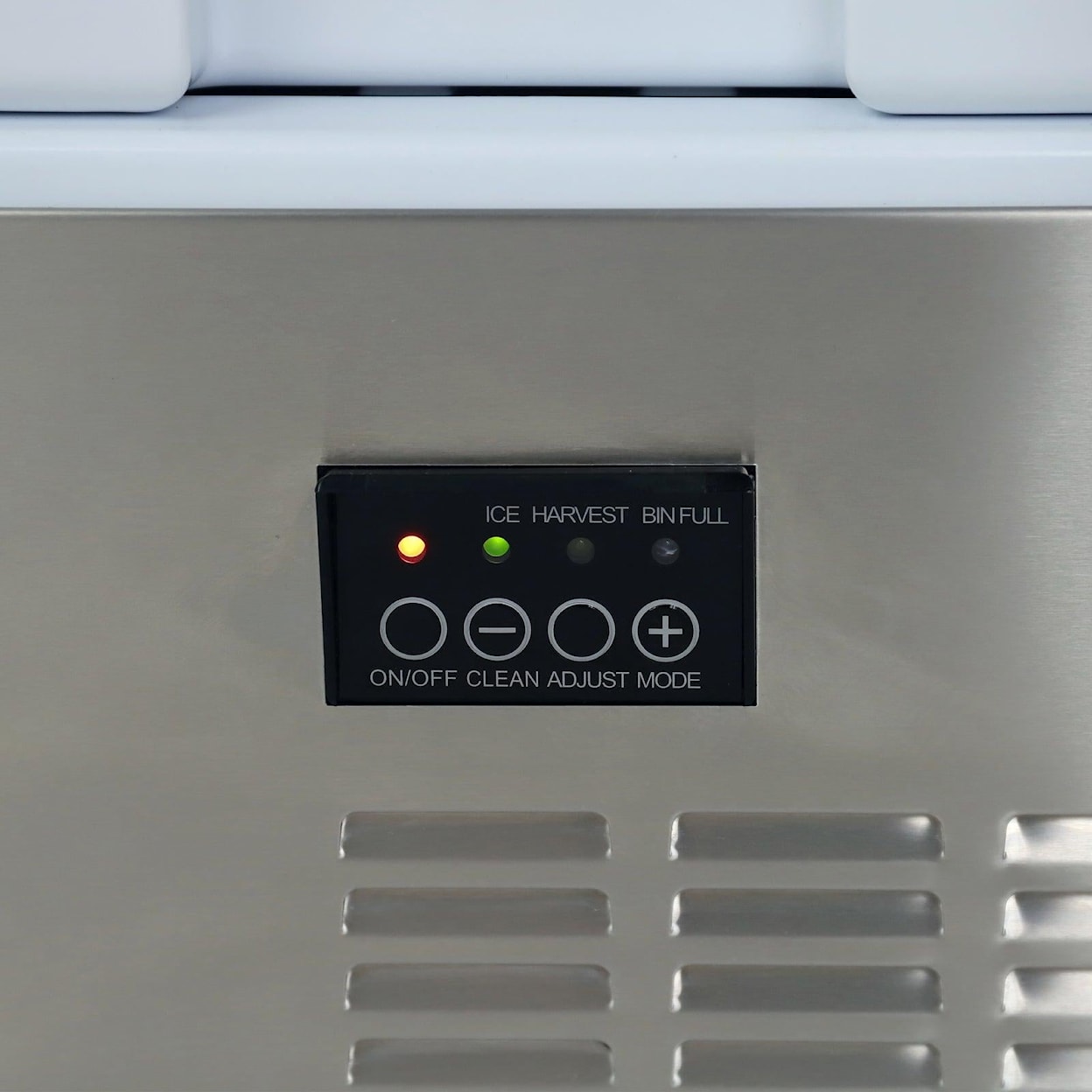 Avanti Freezers Ice Maker