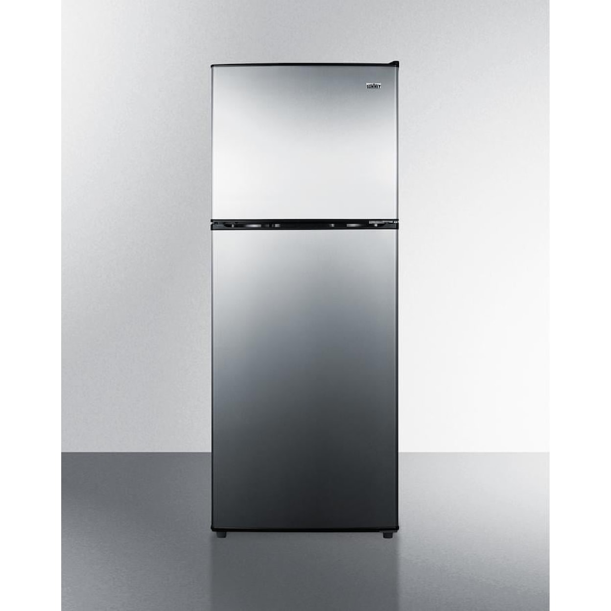 Summit Refrigerators Compact Refrigerator