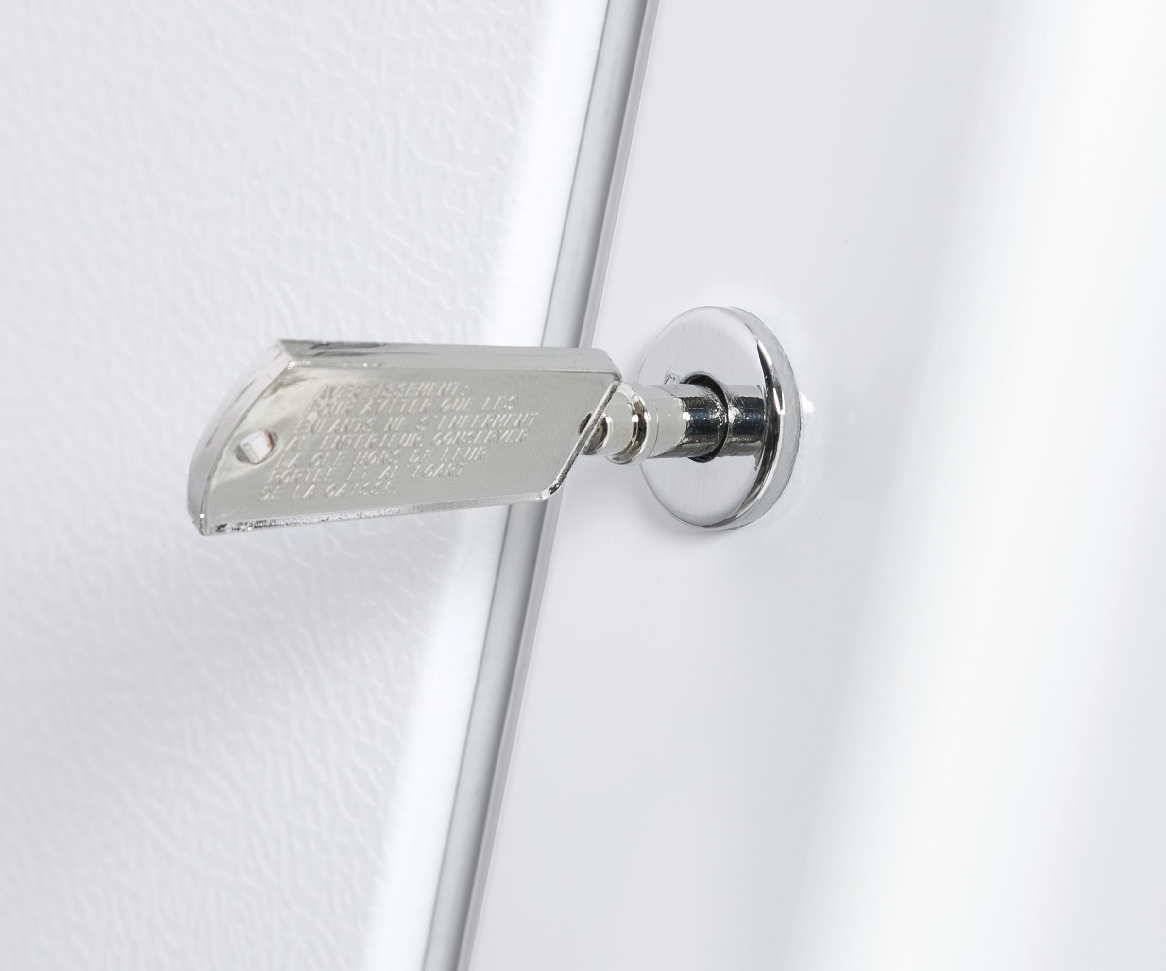 GE Appliances Freezers (Canada) Upright Freezer