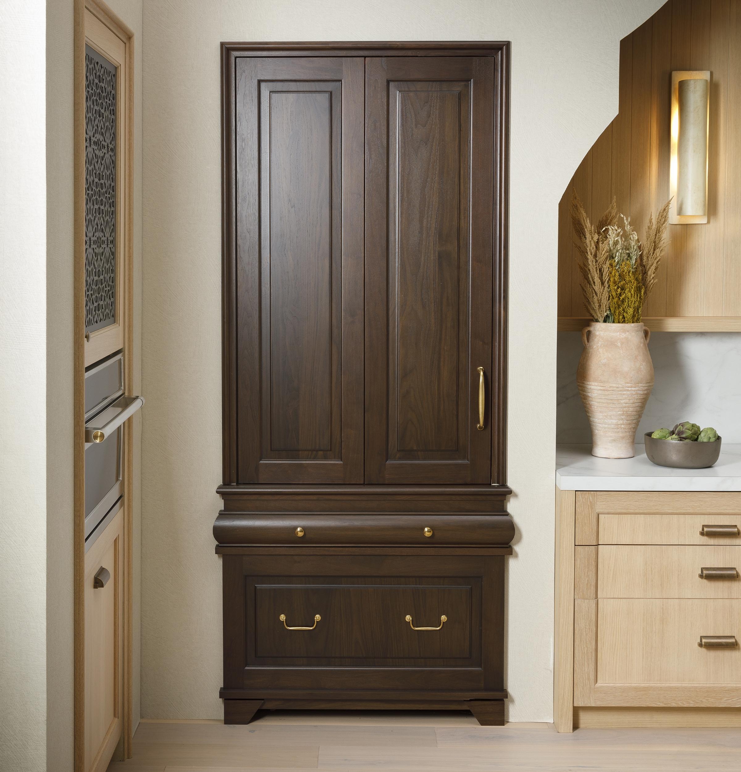 Bottom Freezer Built In Refrigerator