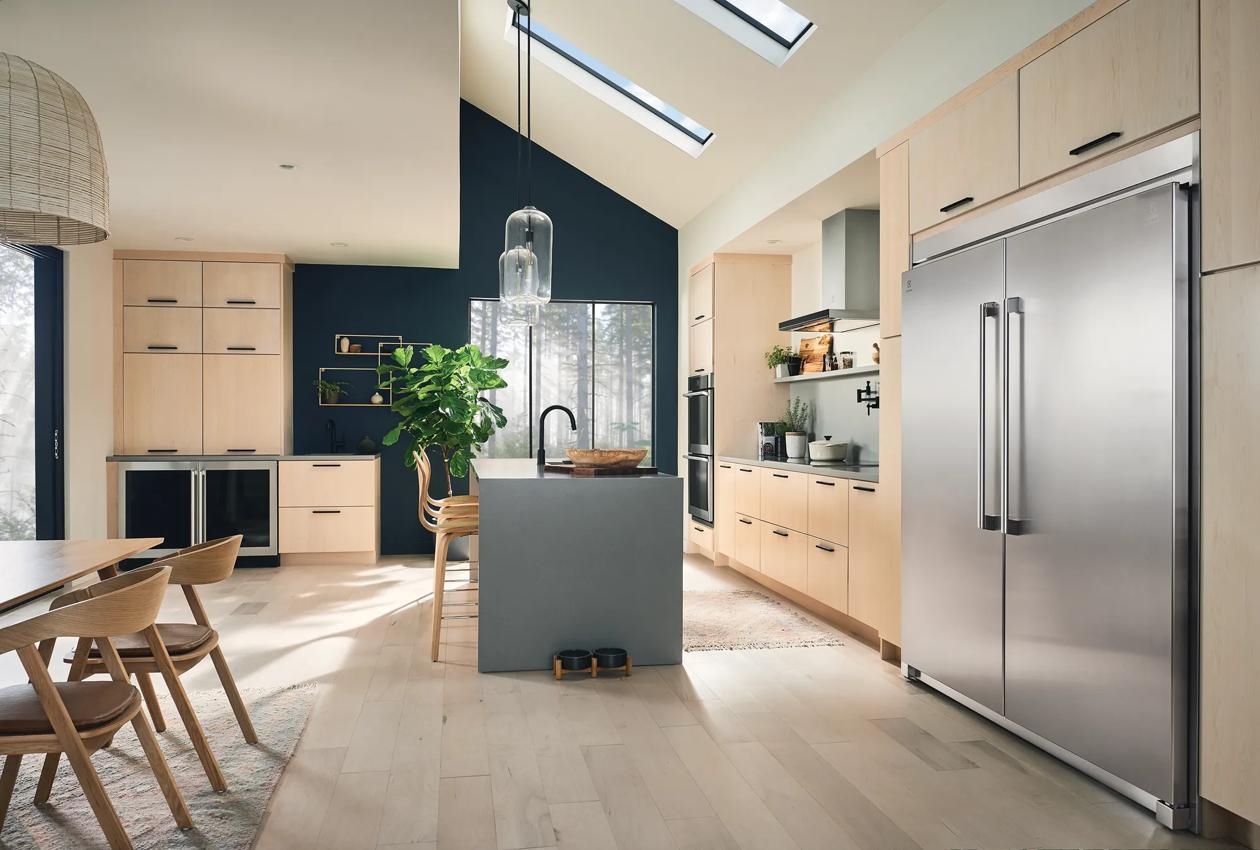 Electrolux Freezers Electrolux Upright Freezers