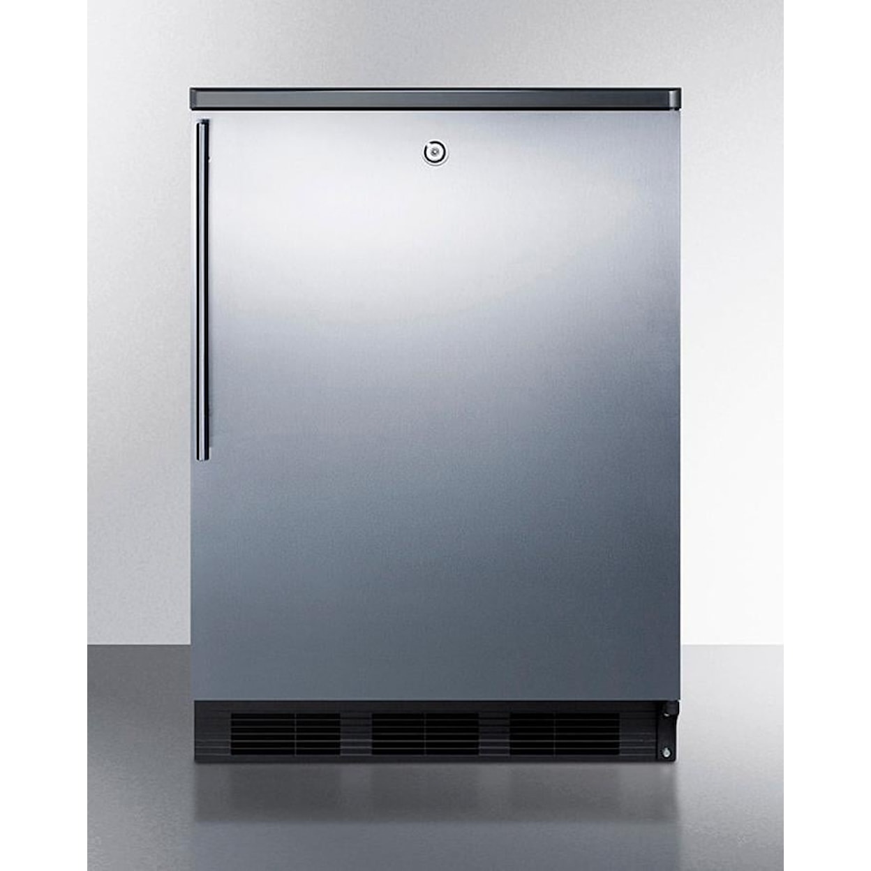 Summit Refrigerators Compact Refrigerator