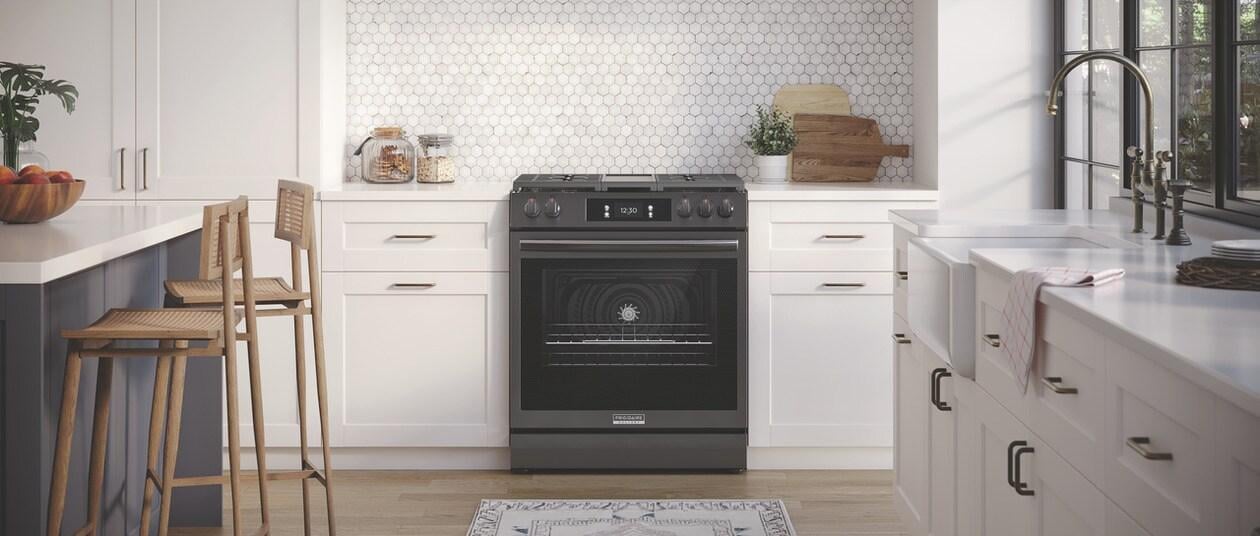 Frigidaire Gas Ranges Slide In Gas Range