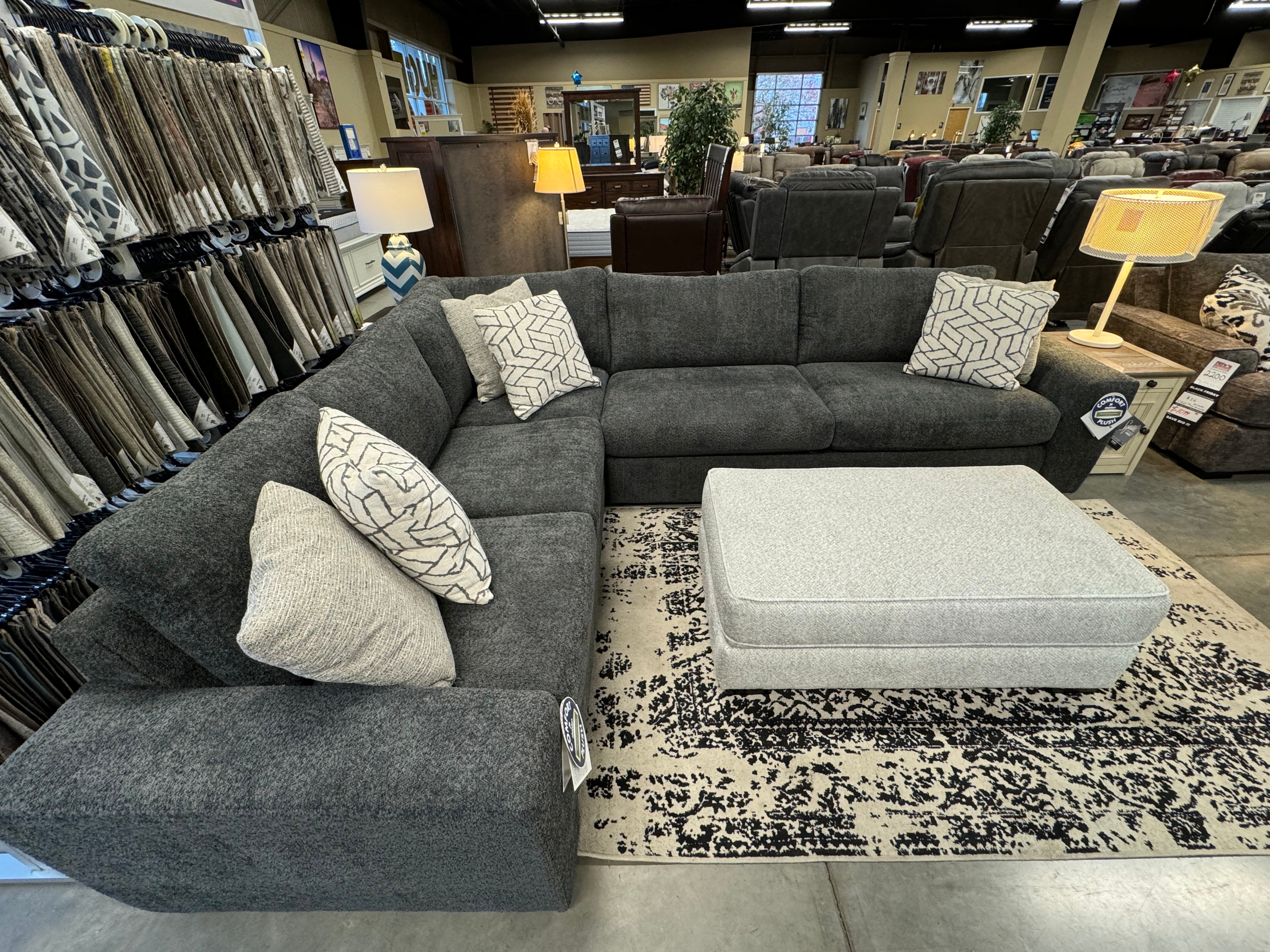 Stanton 607 60710L+20R M3322 L-Shaped Sectional | Rife's Home