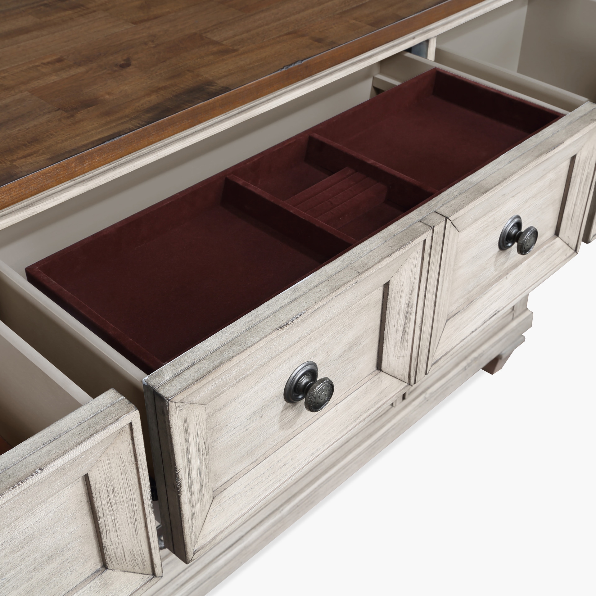 New Classic Mariana 9-Drawer Dresser