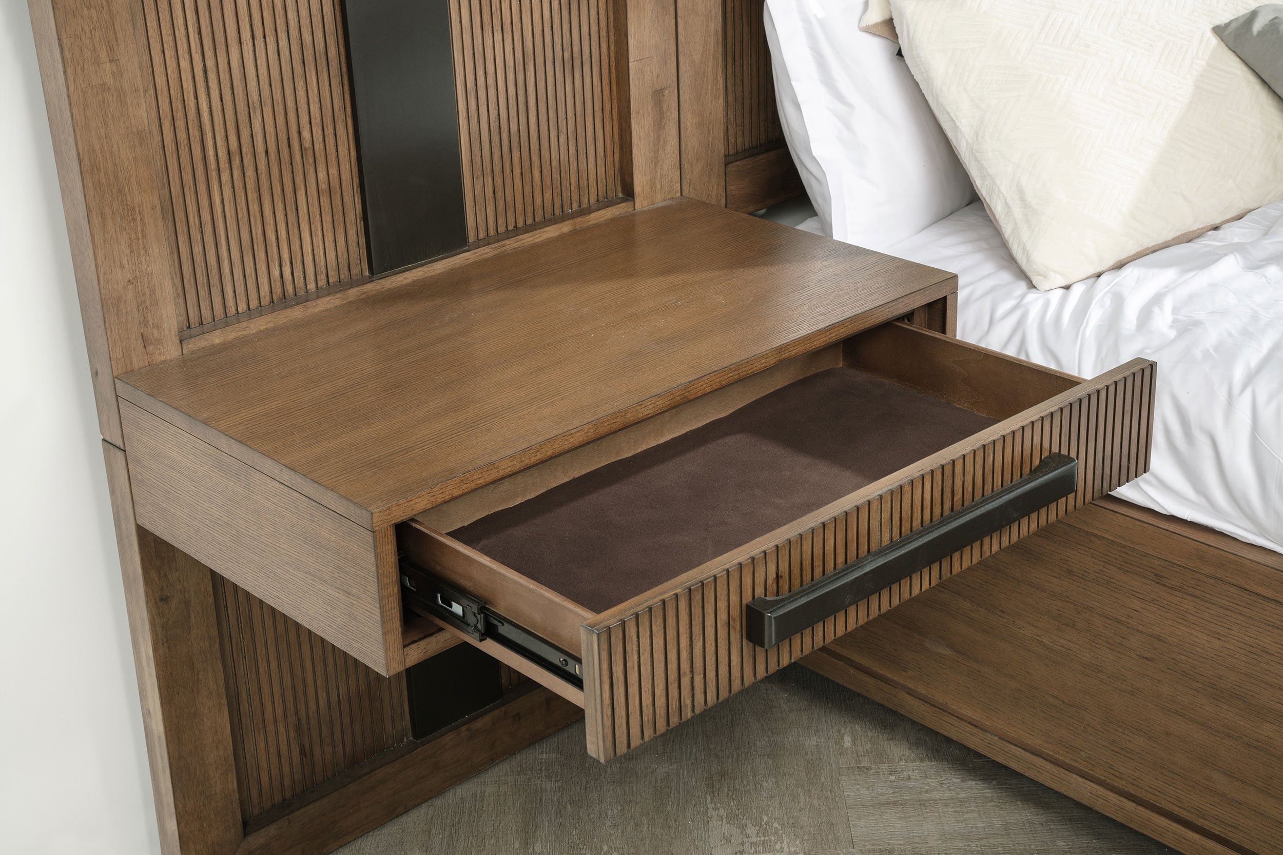 Coaster Terrace Terrace Queen Panel Bedroom Set Ash