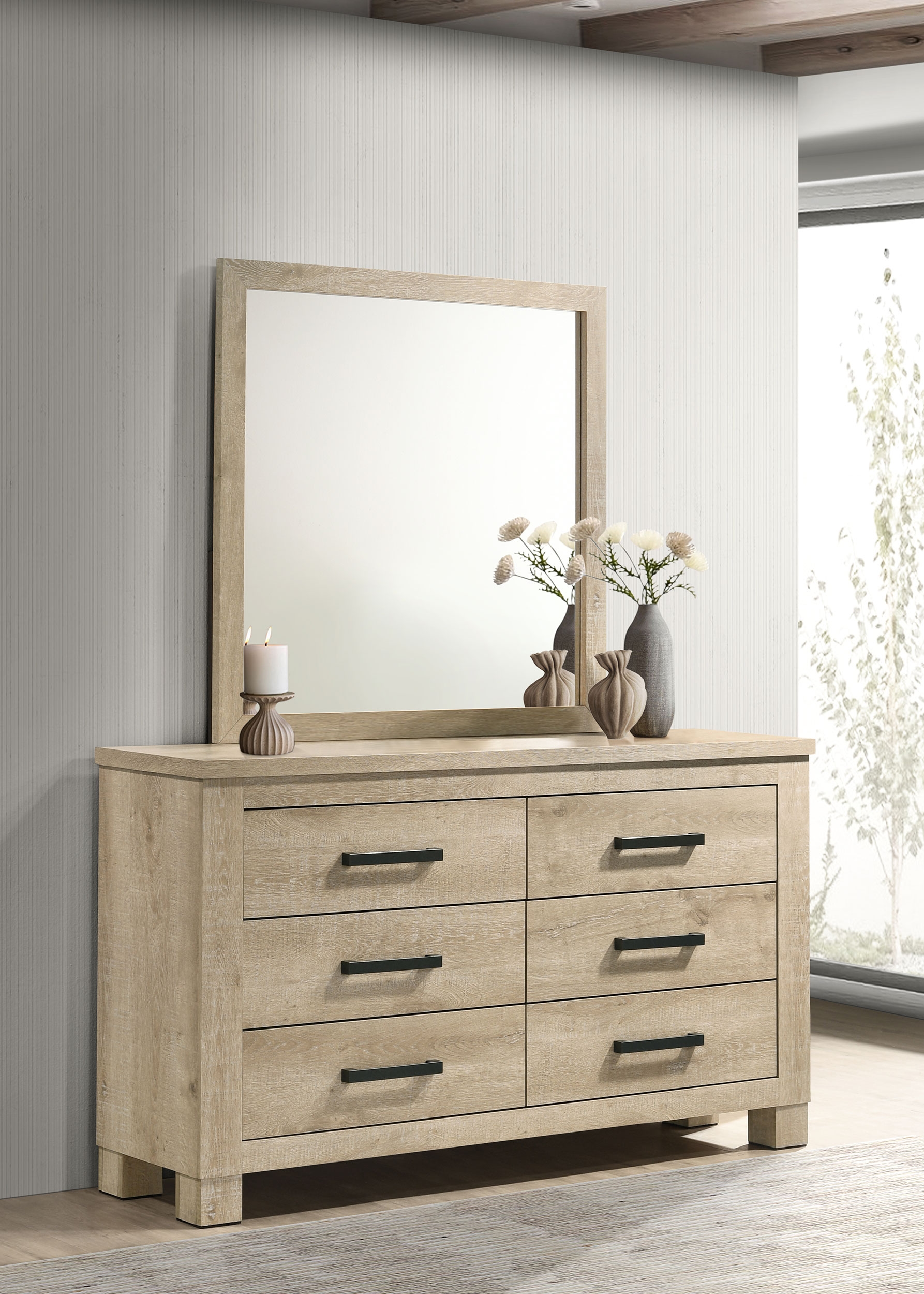 Oakglen Bedroom Dresser and Mirror