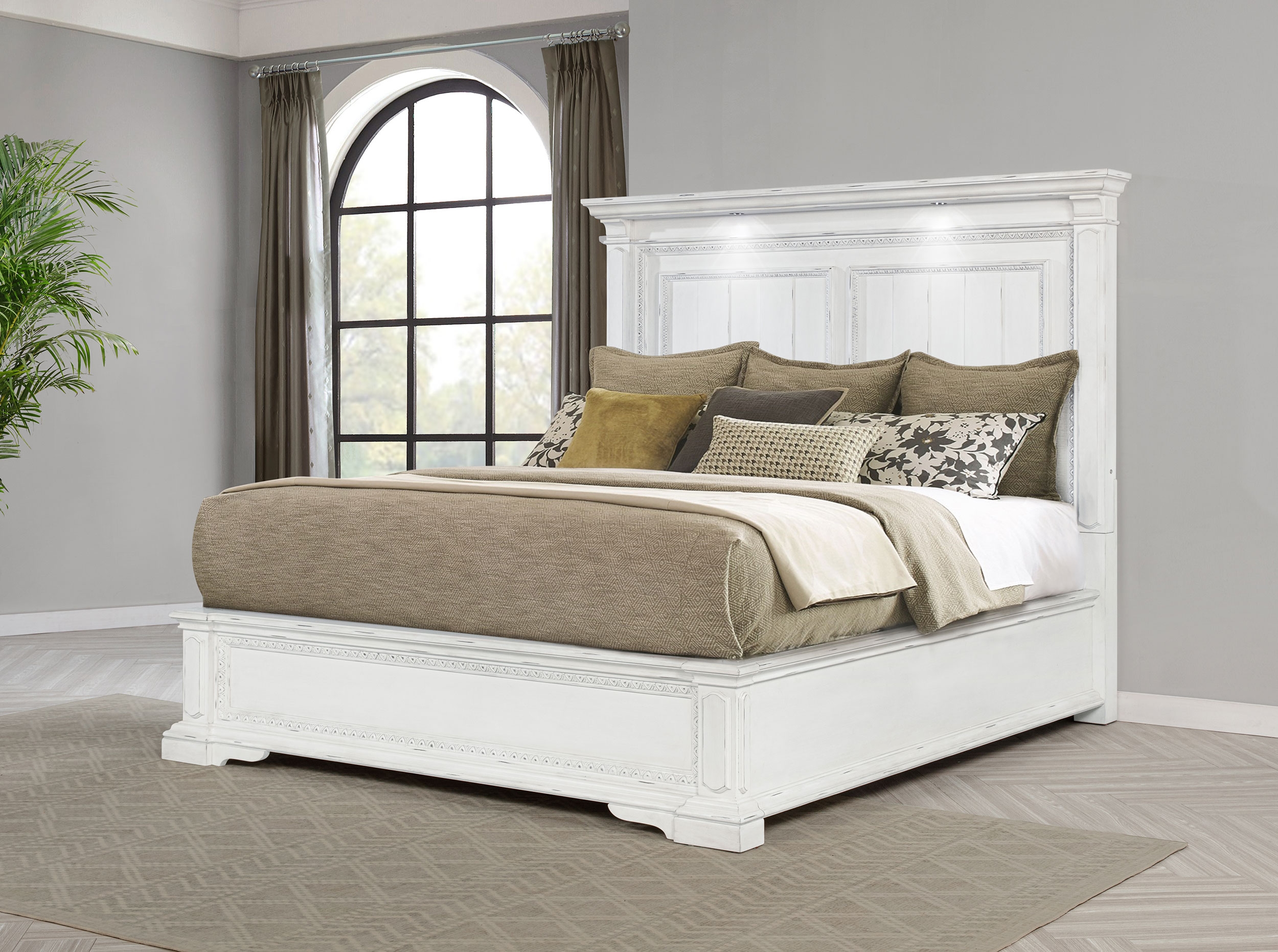 Coaster McKinney McKinney Cal King LED Panel Bed