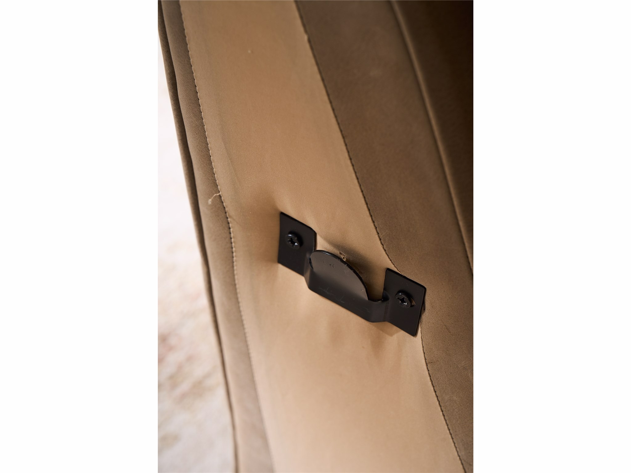 Universal Miscellaneous 4-Piece Fletcher Sectional