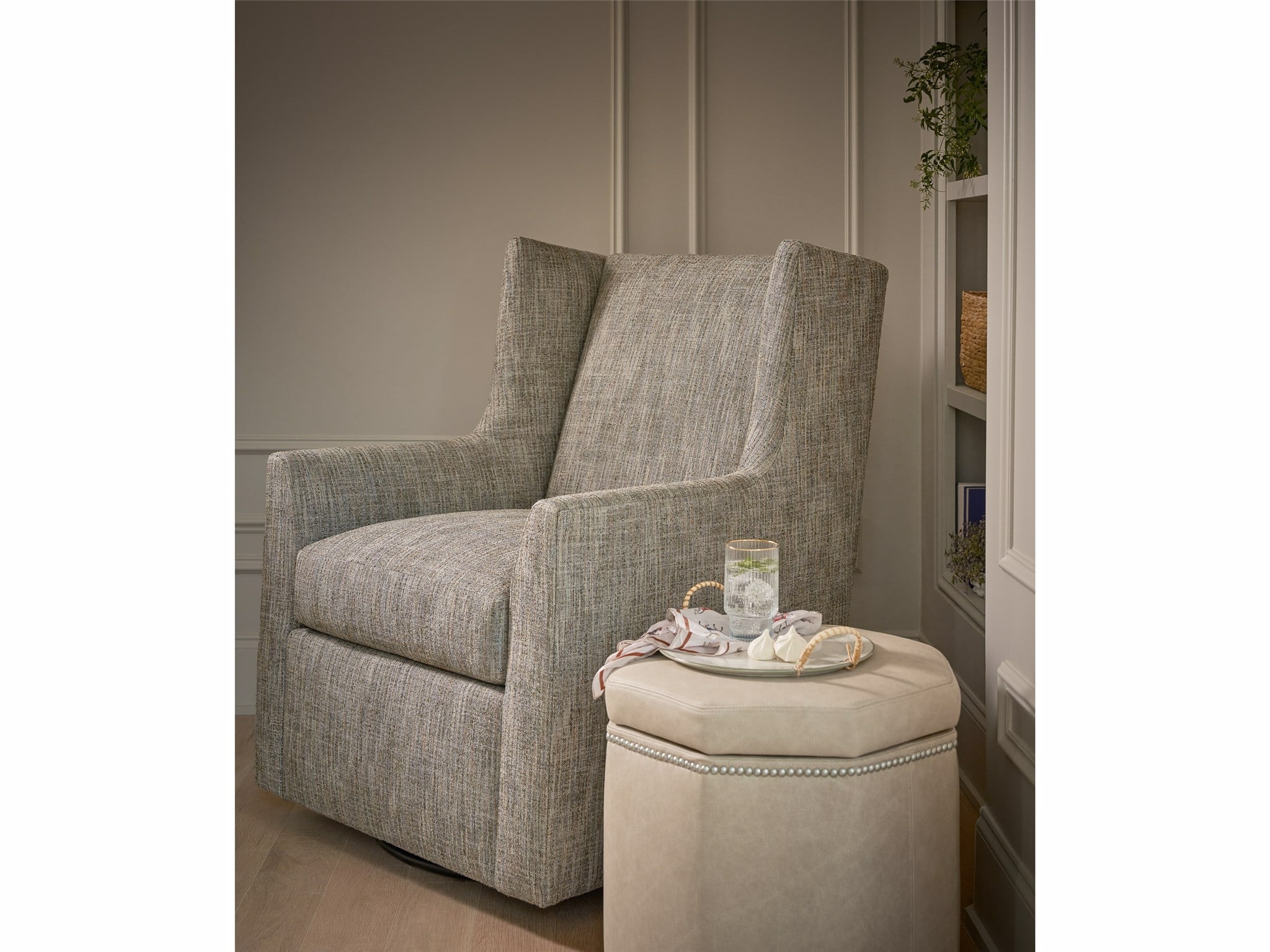 Universal Miscellaneous Newhall Swivel Glider