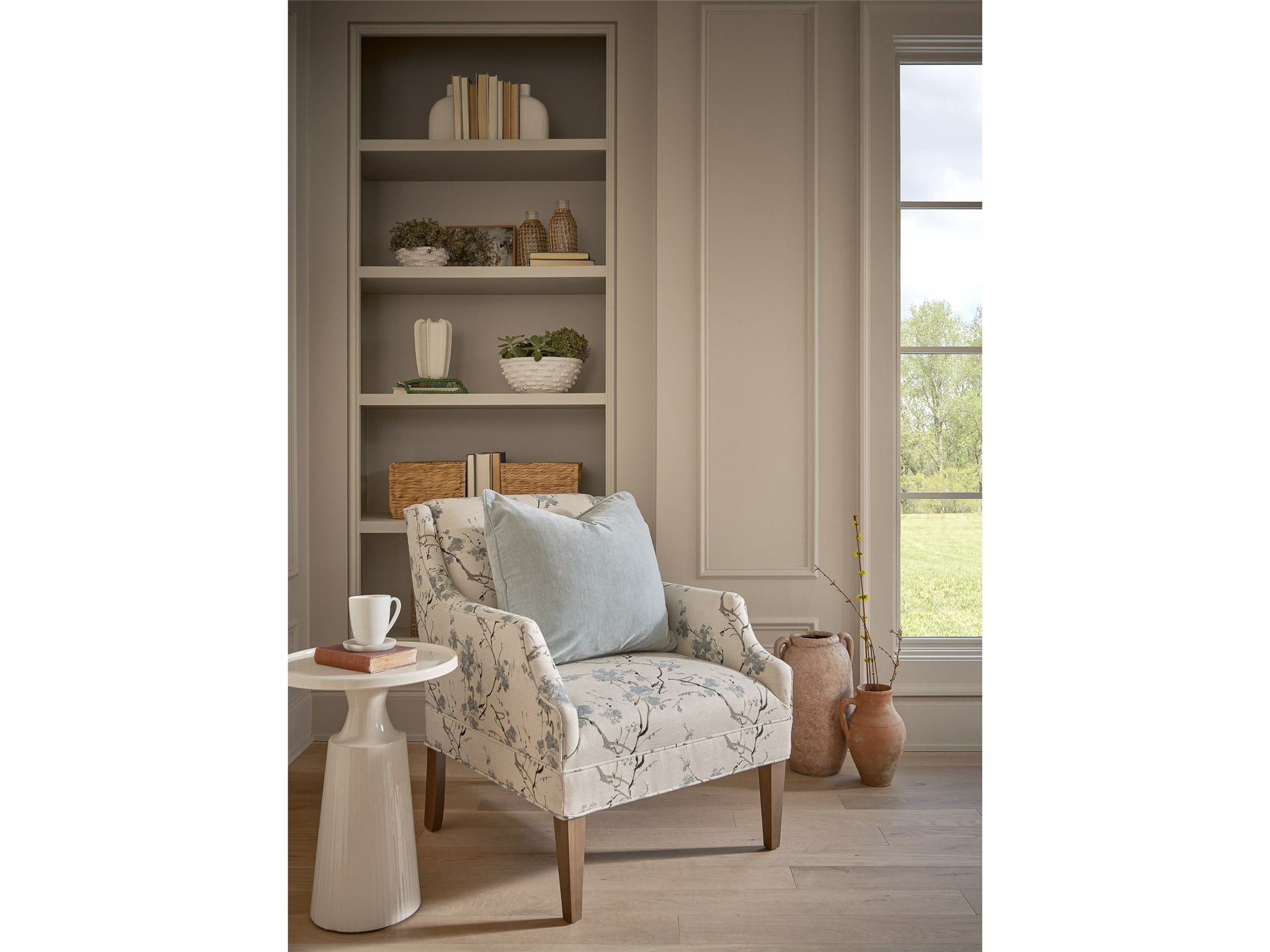 Universal Miscellaneous Stella Chair