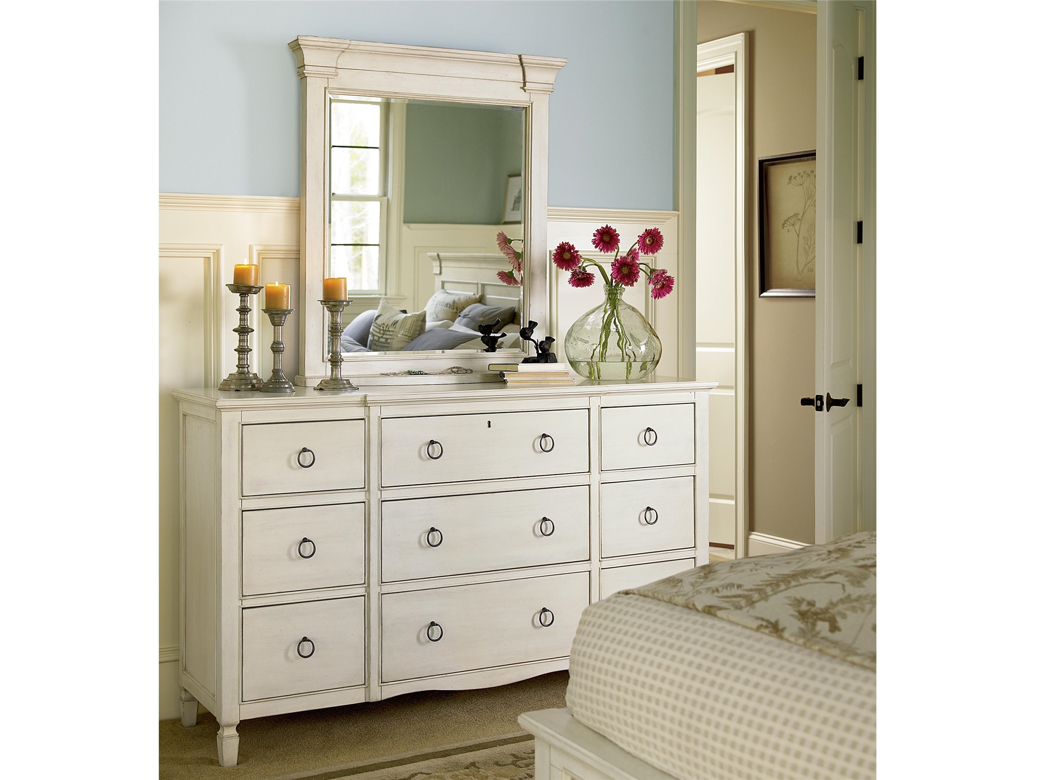 9-Drawer Dresser
