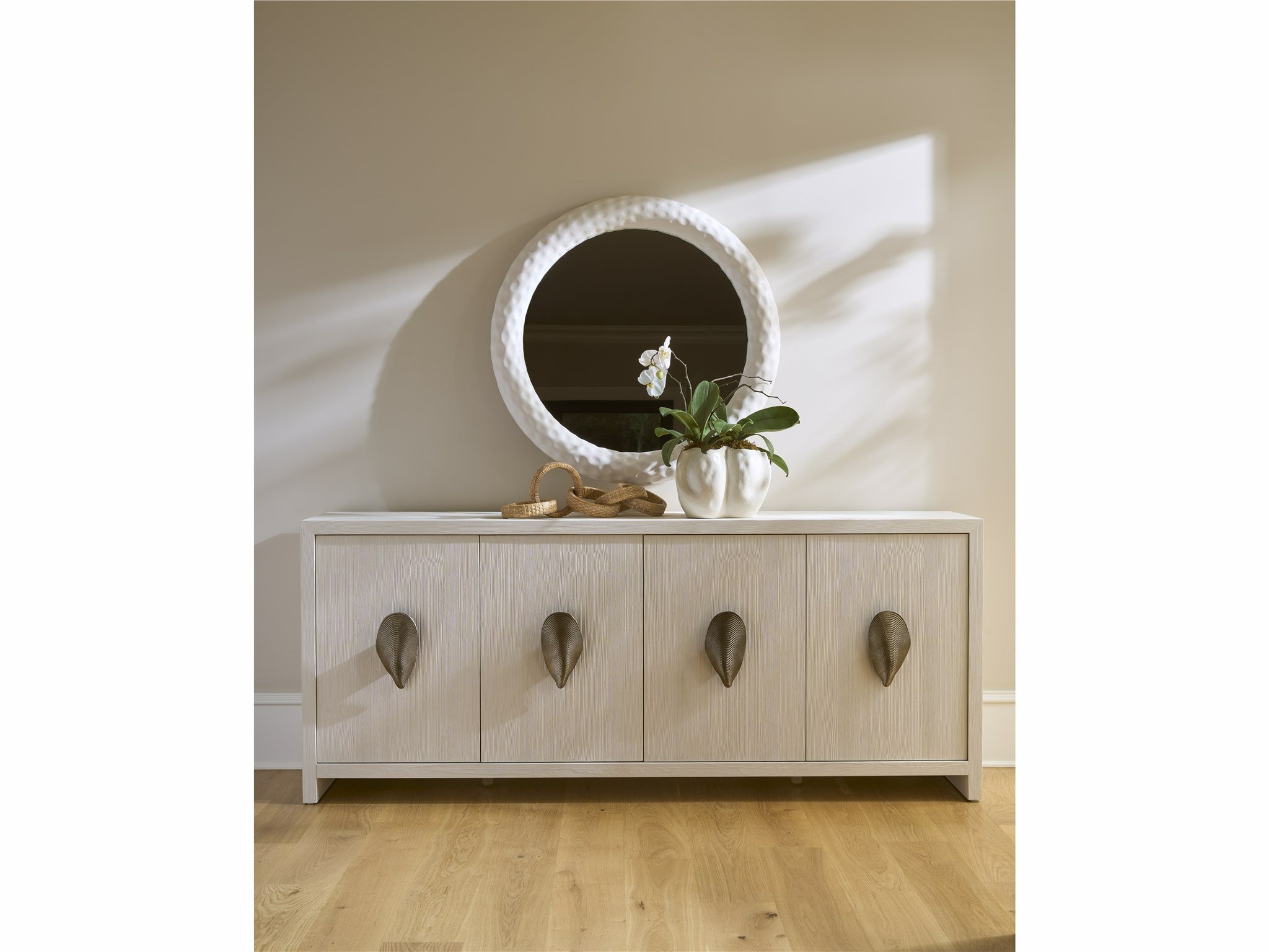Round Mirror