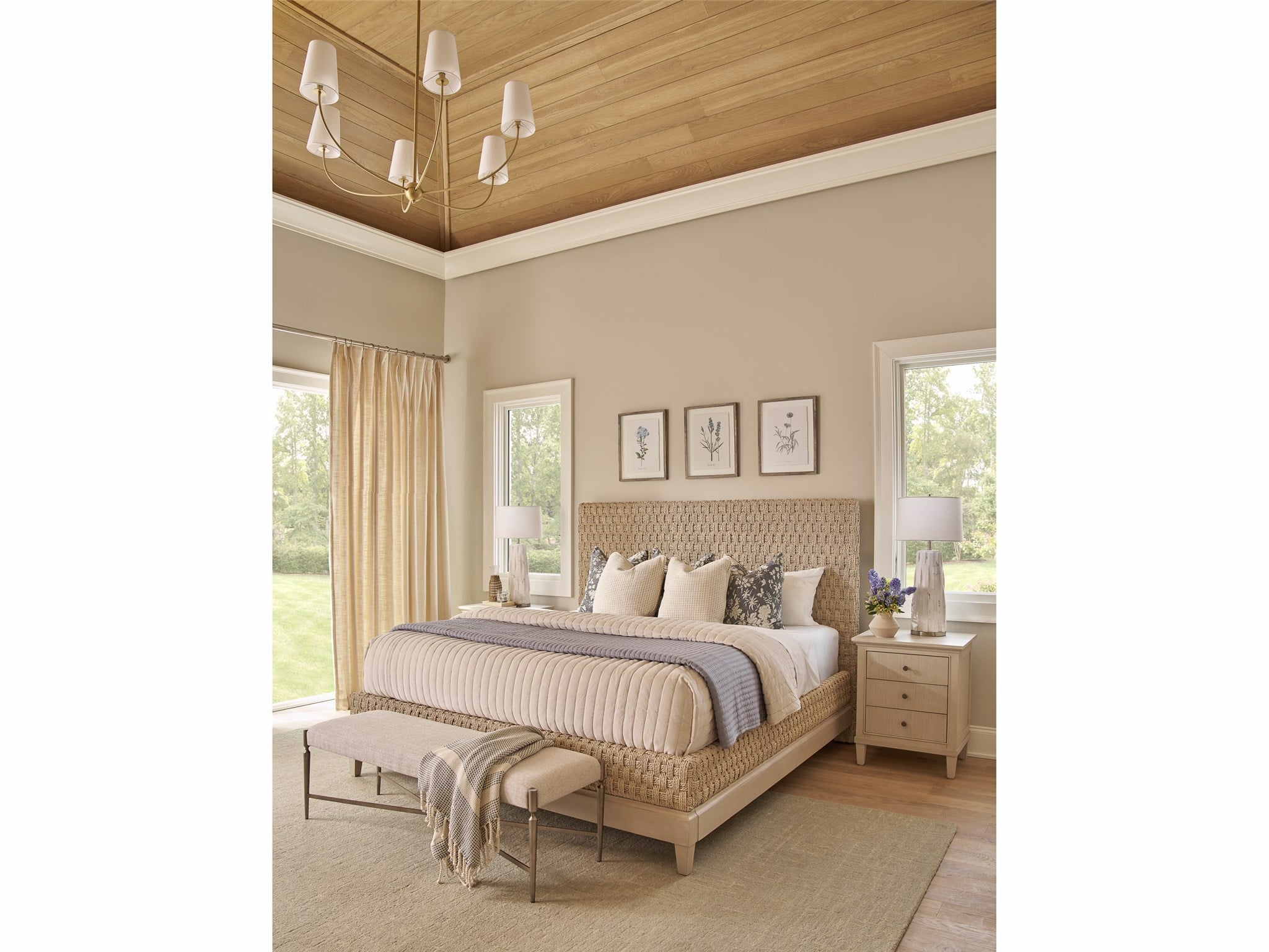 Universal Birchaven Woven Queen Bed