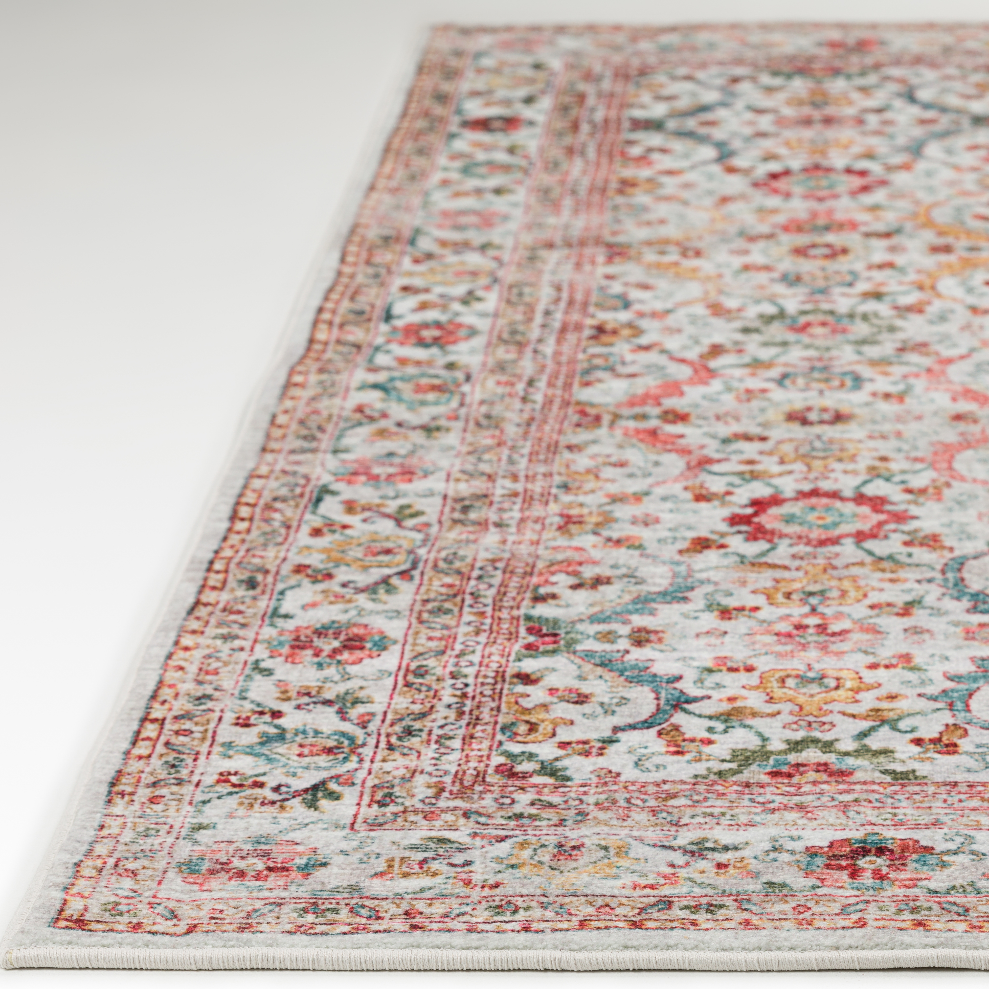 Dalyn Jericho 2'6"x10' Rug