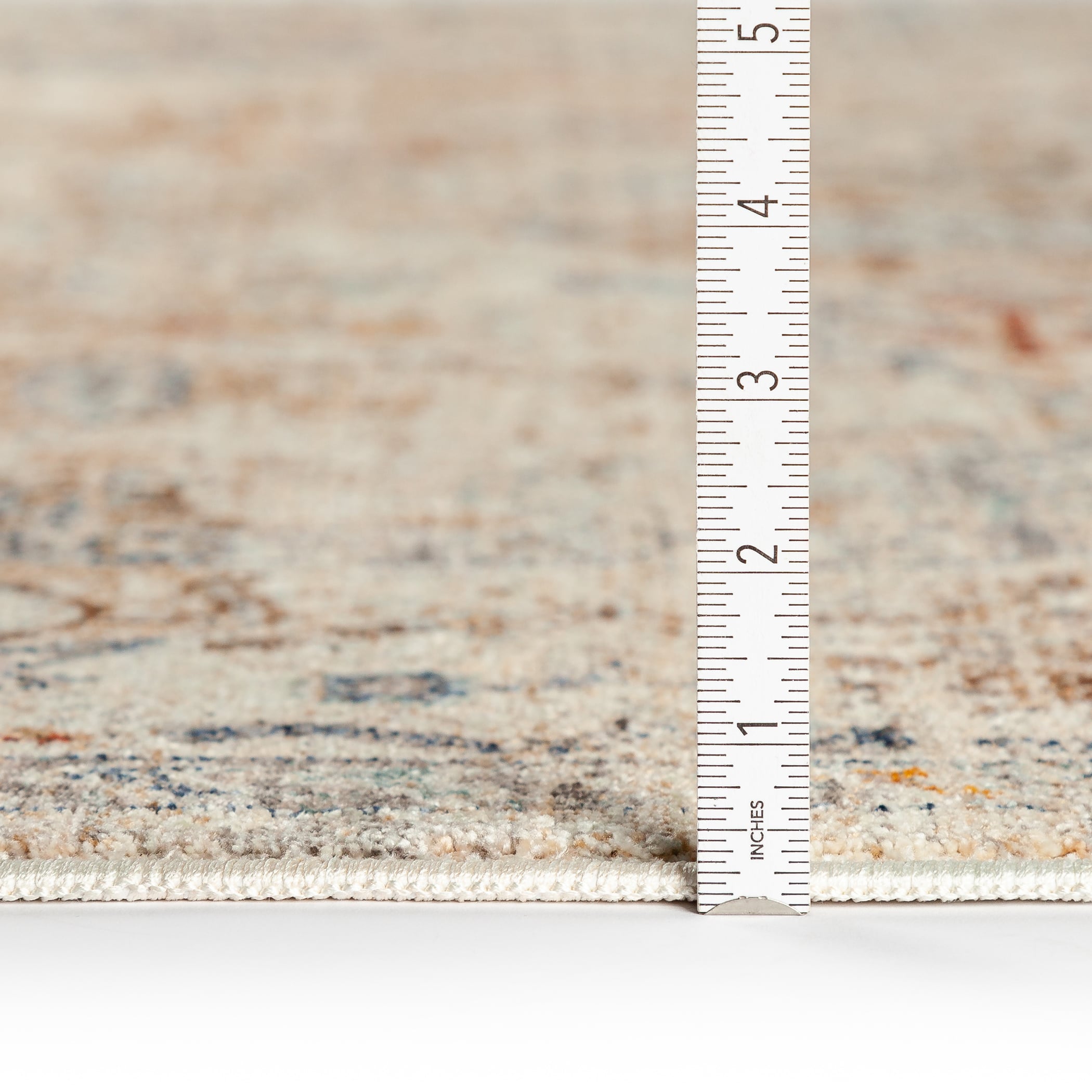 Bergama BE4 Ivory 18" x 18" Corner Sample