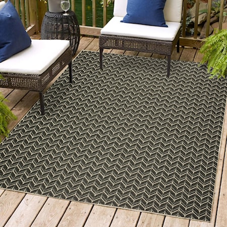 2'3" x 7'5"' Rug