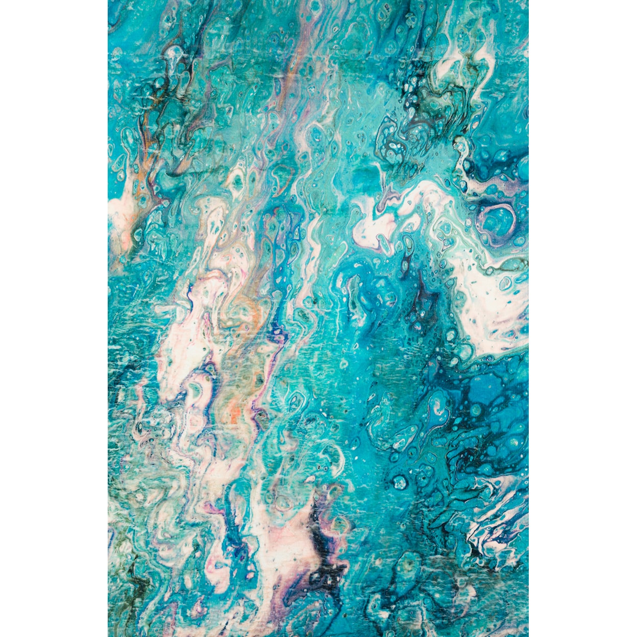 Dalyn Kikiamo 20"x30" Rug