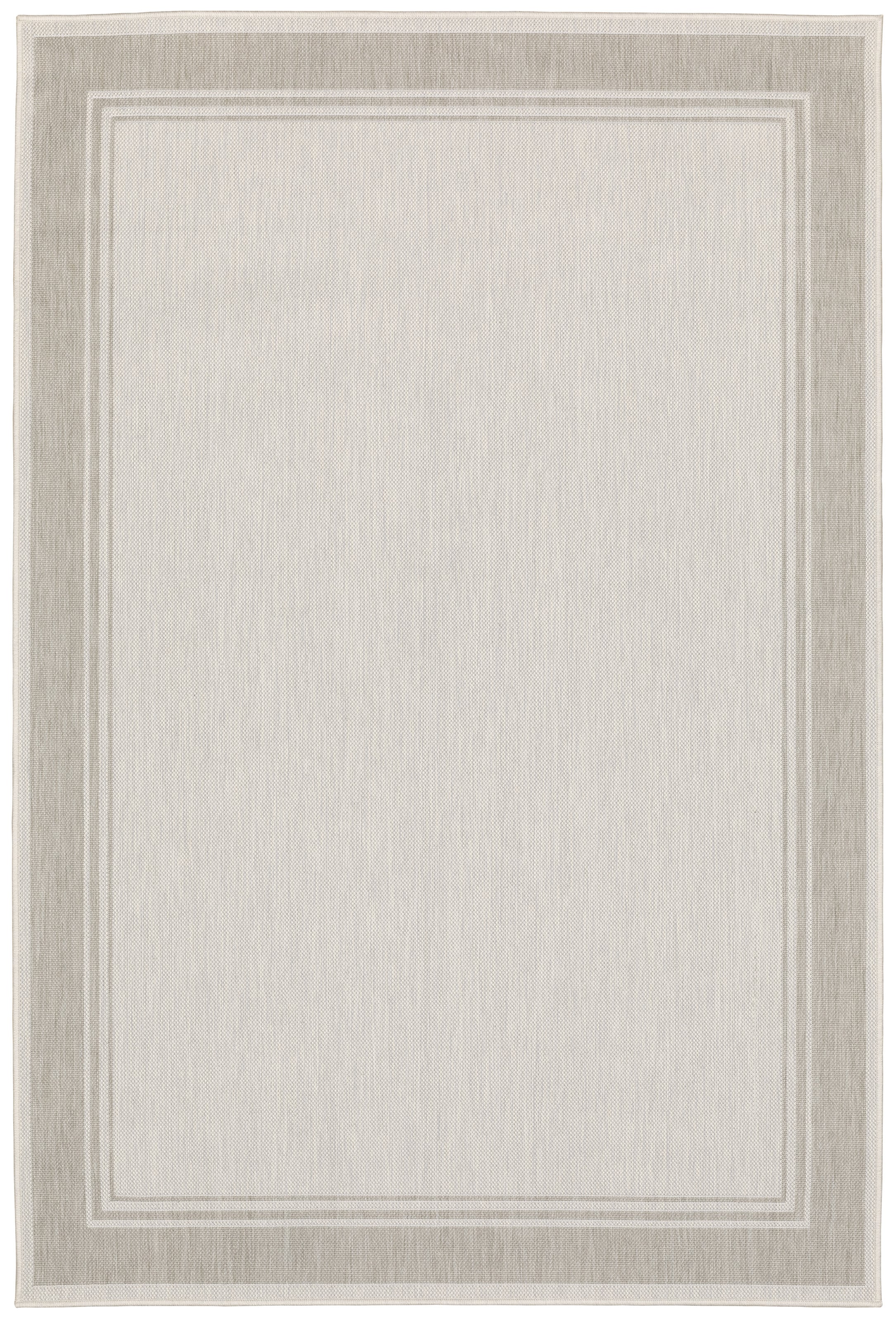 6' 7" X  9' 2" Rectangle Rug