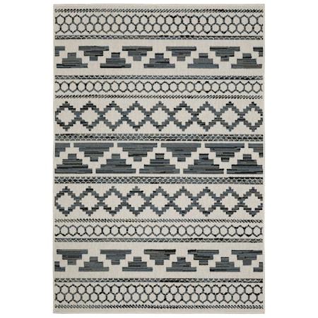 7&apos; 10&quot; x 10&apos; Rug