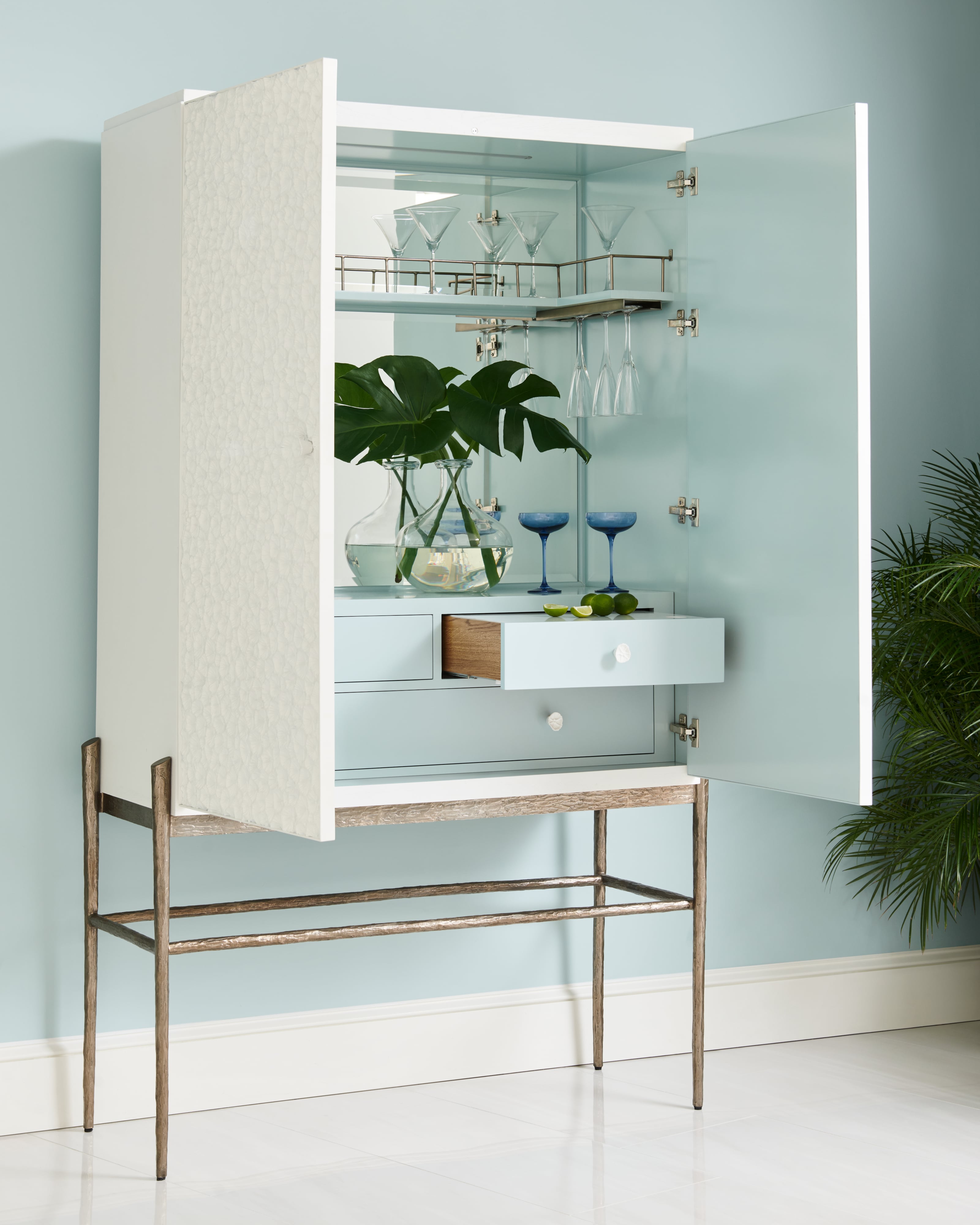 Jonathan Charles Water Pelagic Cast Metal Bar