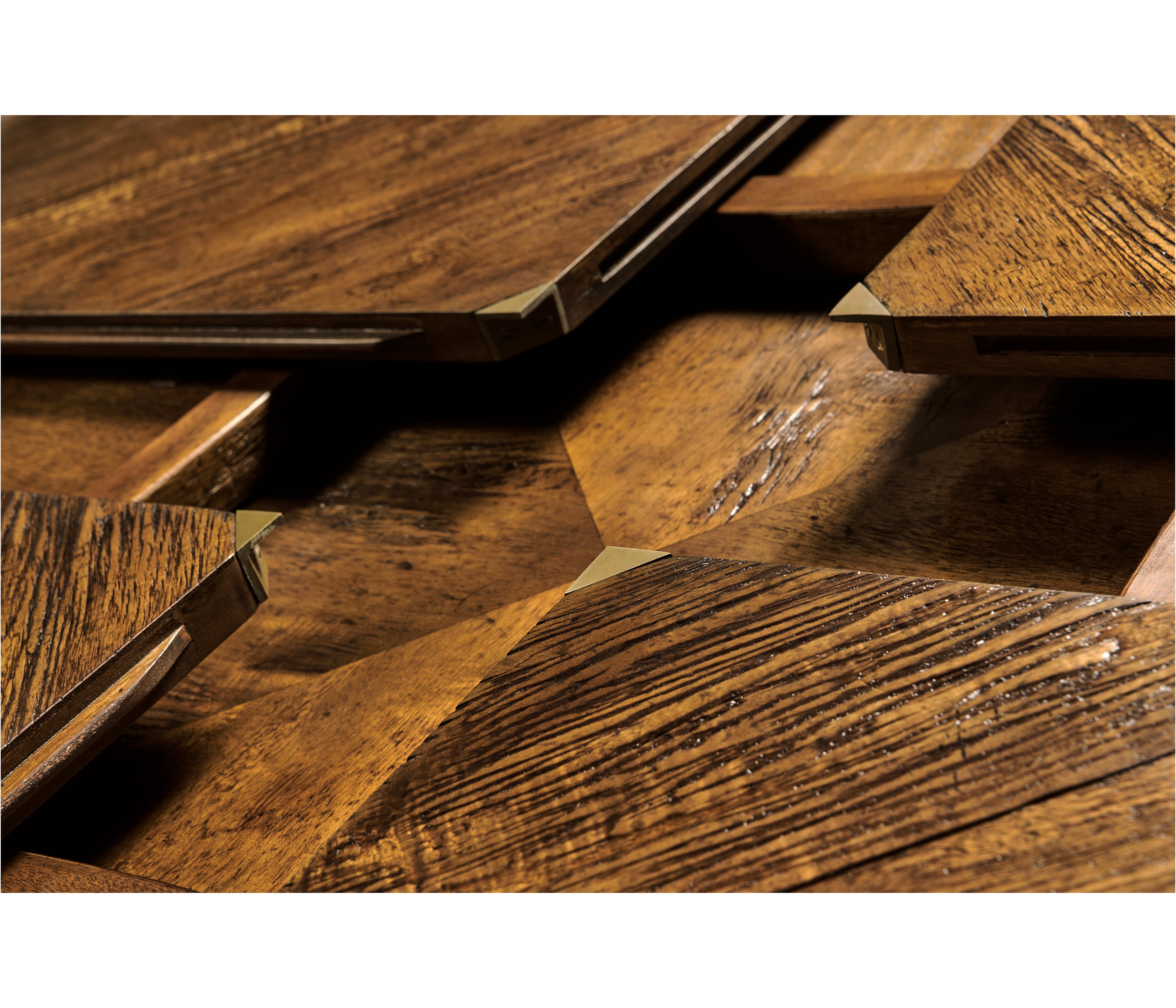 Jonathan Charles JC Casual Casual Round Extendable Dining Table